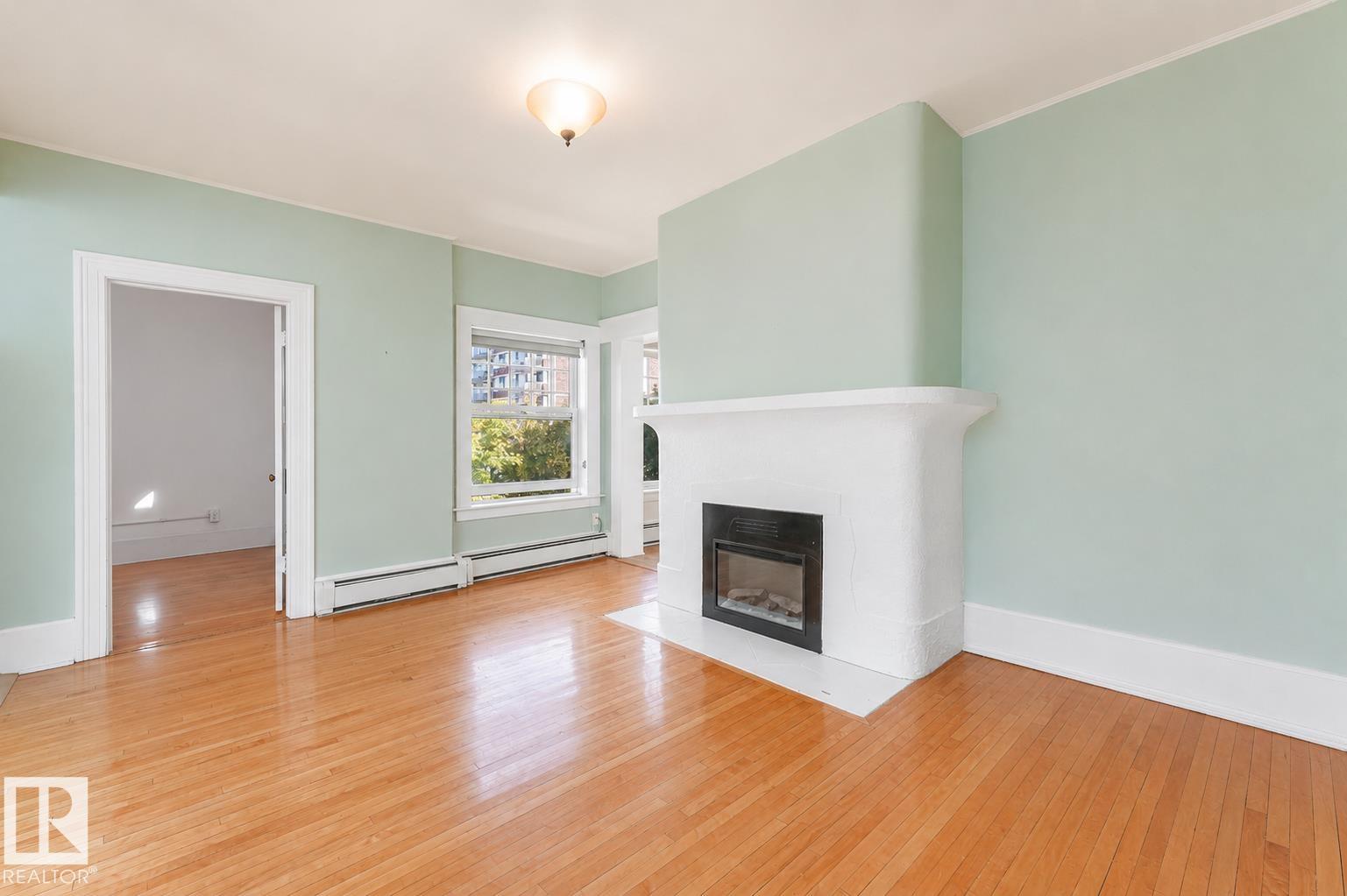 307 - 9955 114 Street NW, Wîhkwêntôwin, Edmonton
