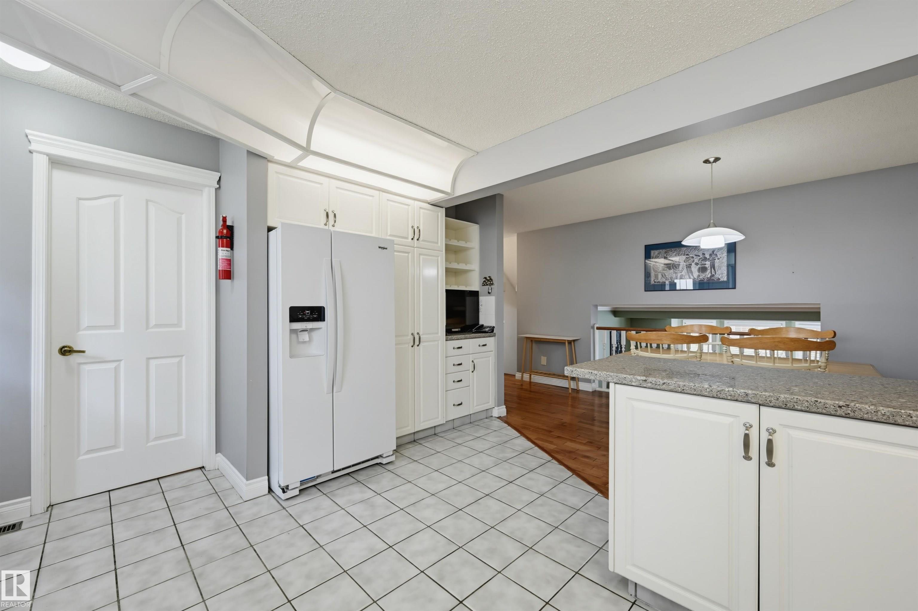 Photo 13 at 11107 98 Avenue NW, Wîhkwêntôwin, Edmonton