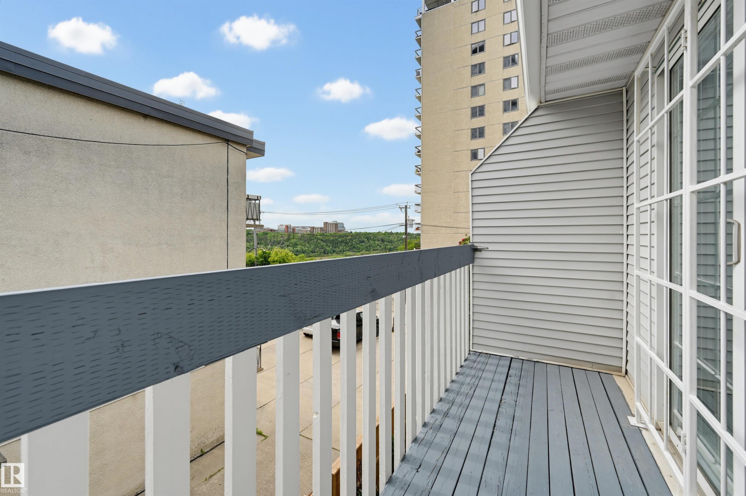 Photo 27 at 11107 98 Avenue NW, Wîhkwêntôwin, Edmonton