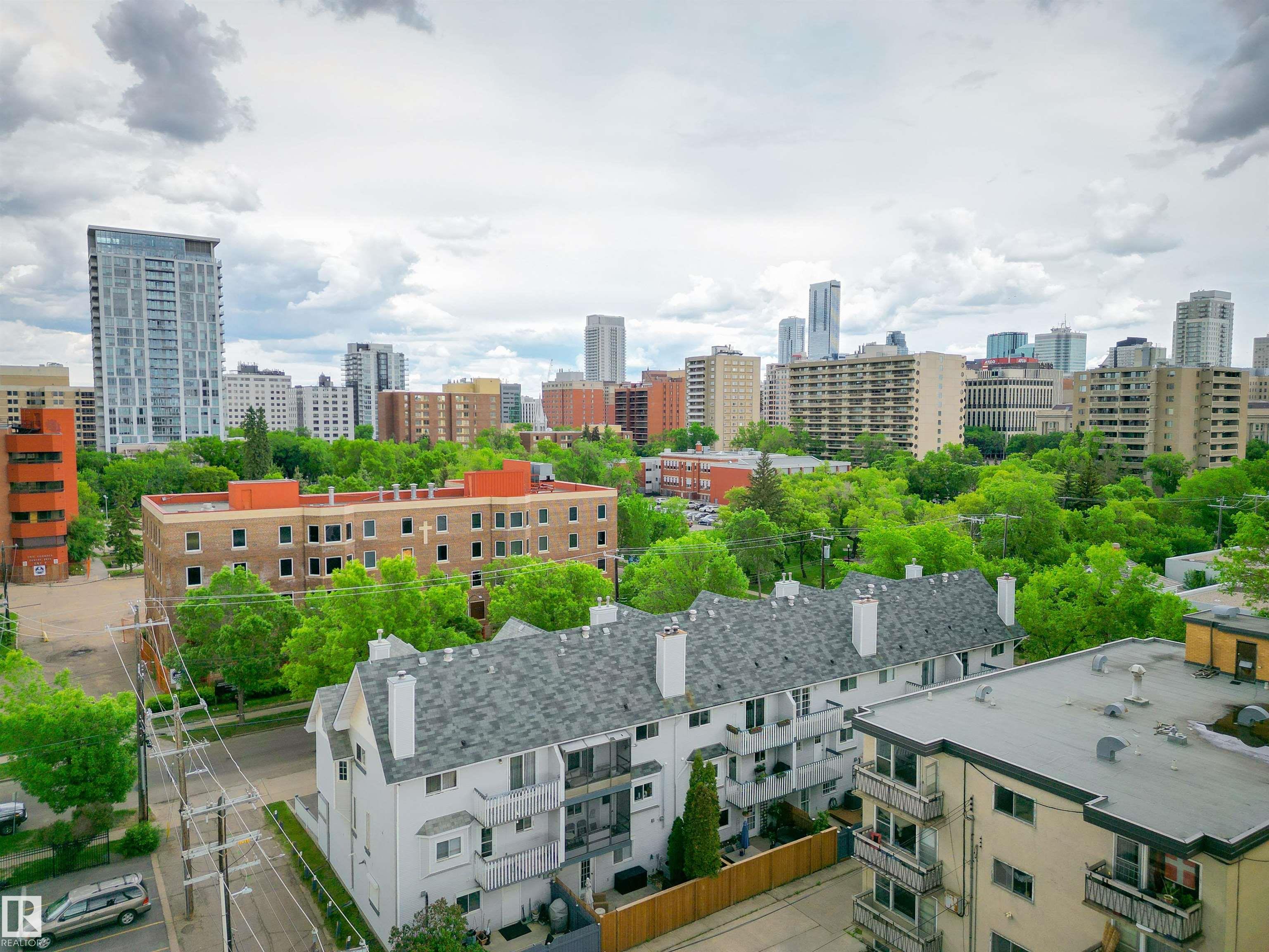 Photo 50 at 11107 98 Avenue NW, Wîhkwêntôwin, Edmonton