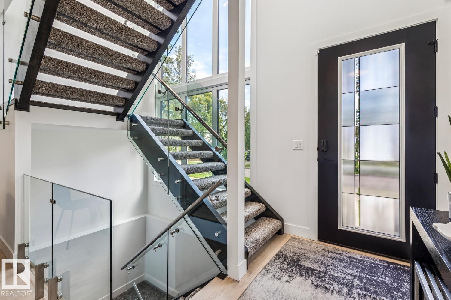 9323 75 Avenue NW, Ritchie, Edmonton