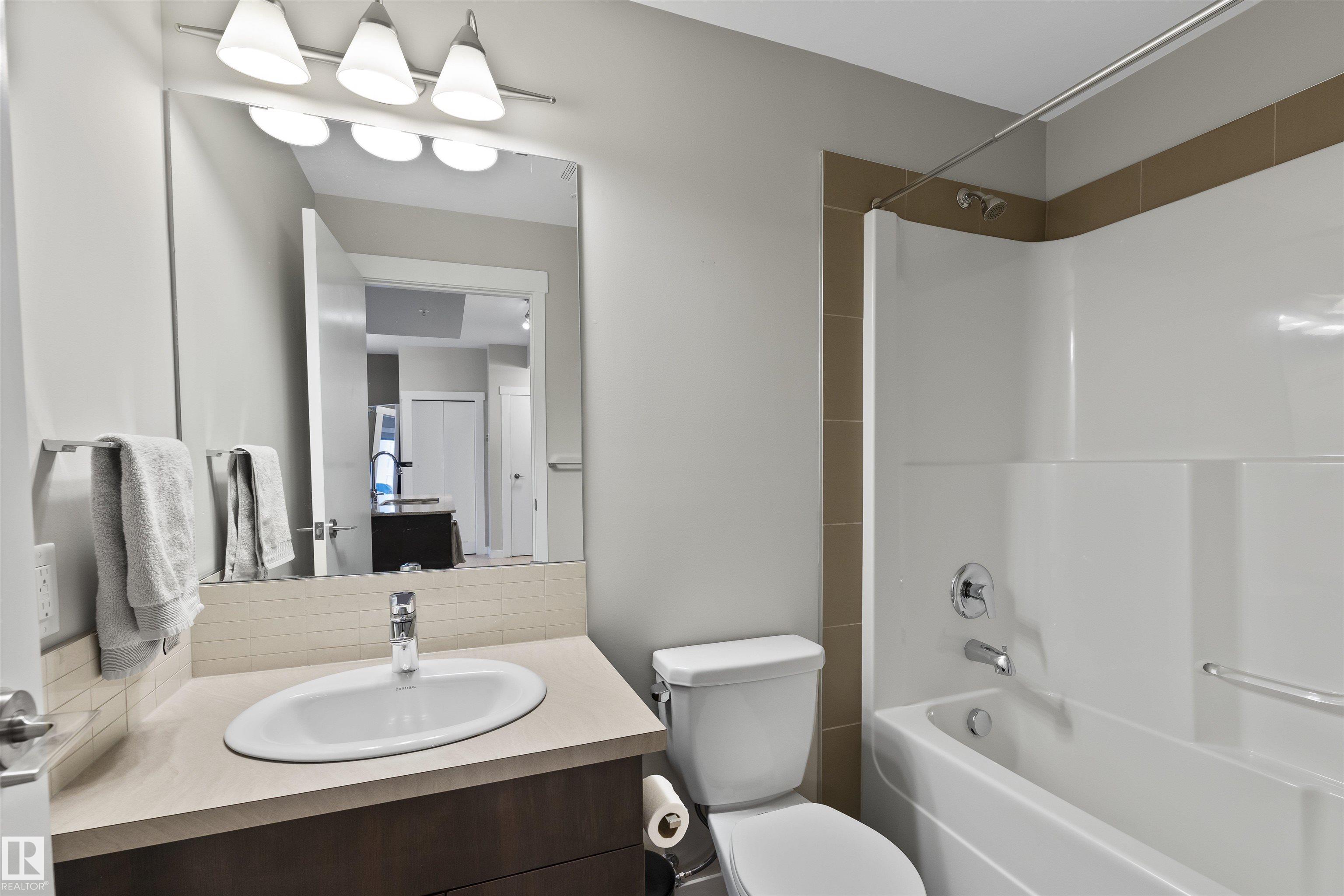 Photo 20 at 905 - 10226 104 Street NW, Downtown, Edmonton