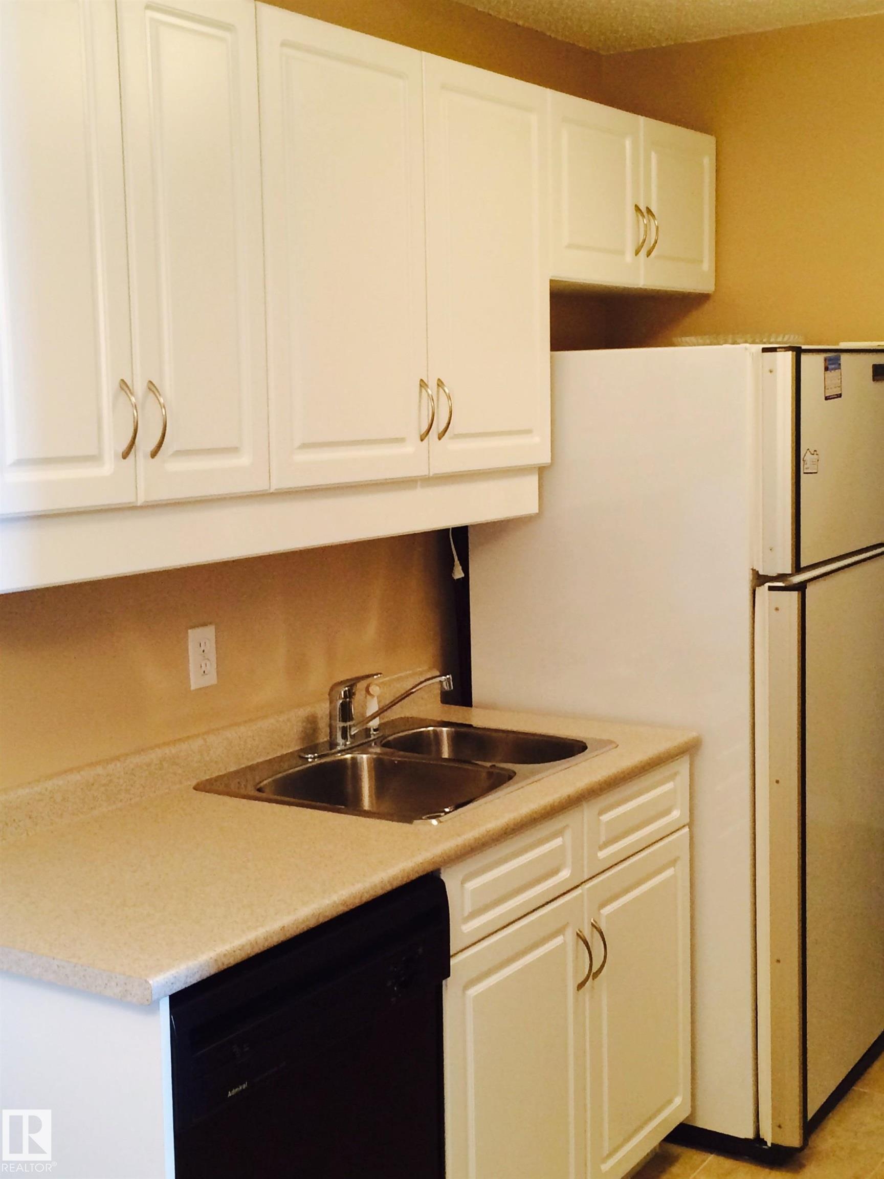 Photo 13 at 1406 - 12141 Jasper Avenue NW, Wîhkwêntôwin, Edmonton