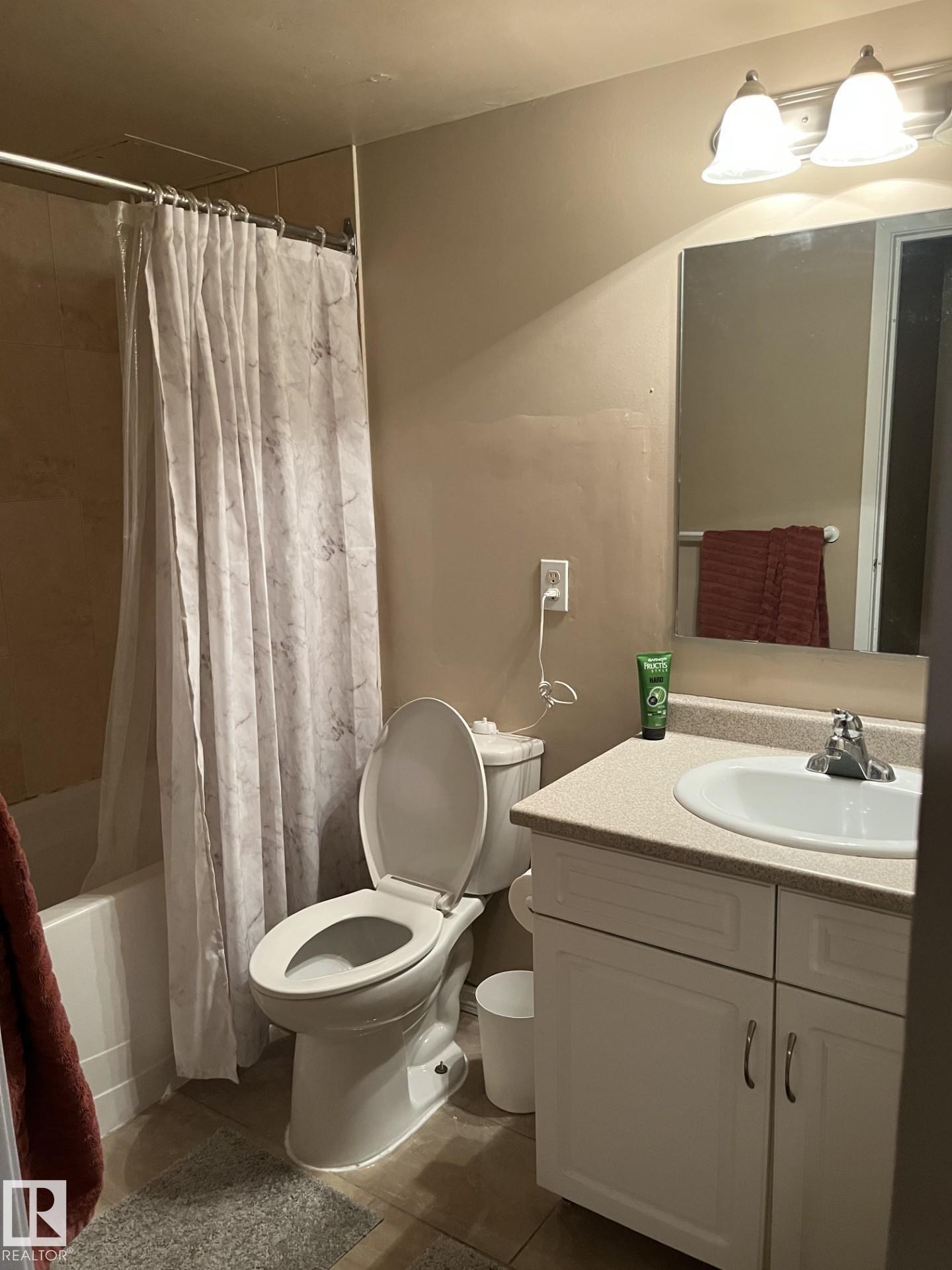 Photo 15 at 1406 - 12141 Jasper Avenue NW, Wîhkwêntôwin, Edmonton