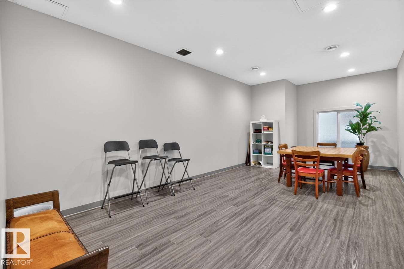 Photo 46 at 612 - 11307 99 Avenue NW, Wîhkwêntôwin, Edmonton