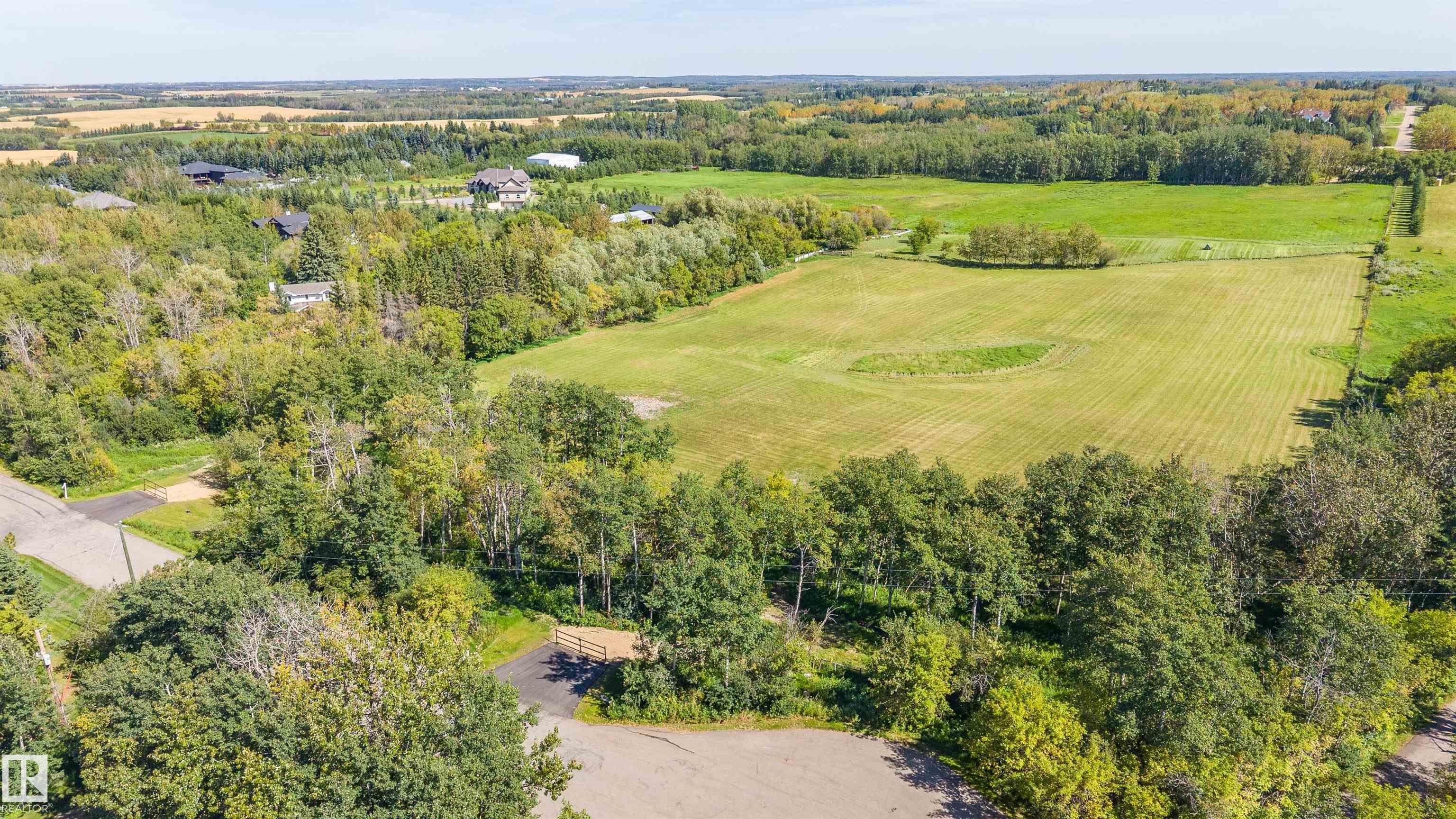 Photo 46 at 3 22459 Township Road 530, Barry Hill, Rural Strathcona County