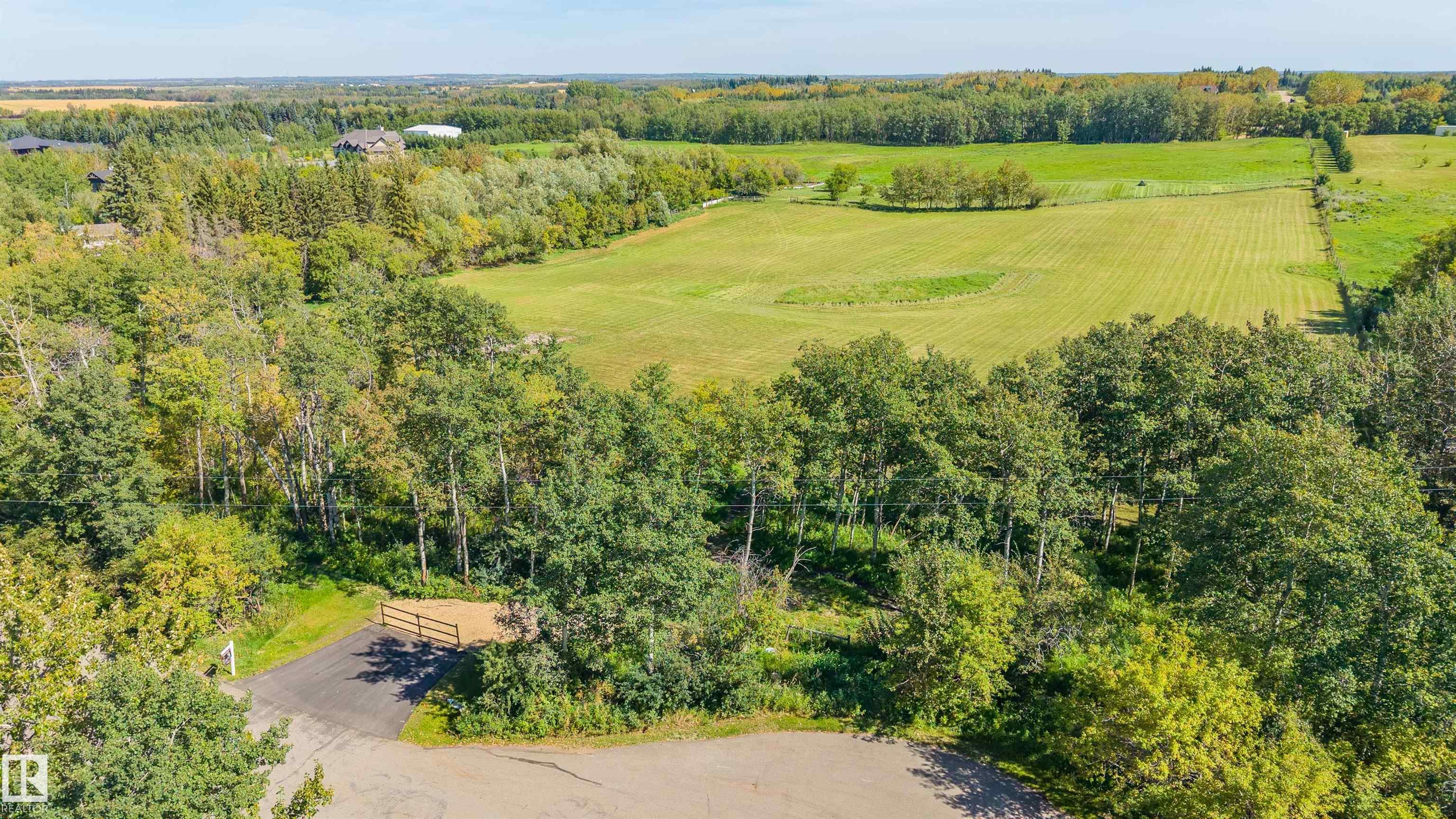 Photo 47 at 3 22459 Township Road 530, Barry Hill, Rural Strathcona County
