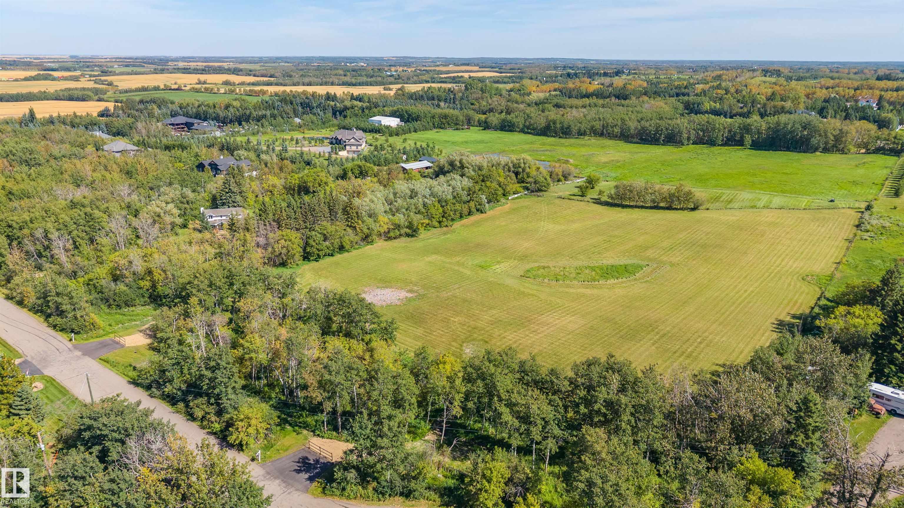 Photo 6 at 3 22459 Township Road 530, Barry Hill, Rural Strathcona County