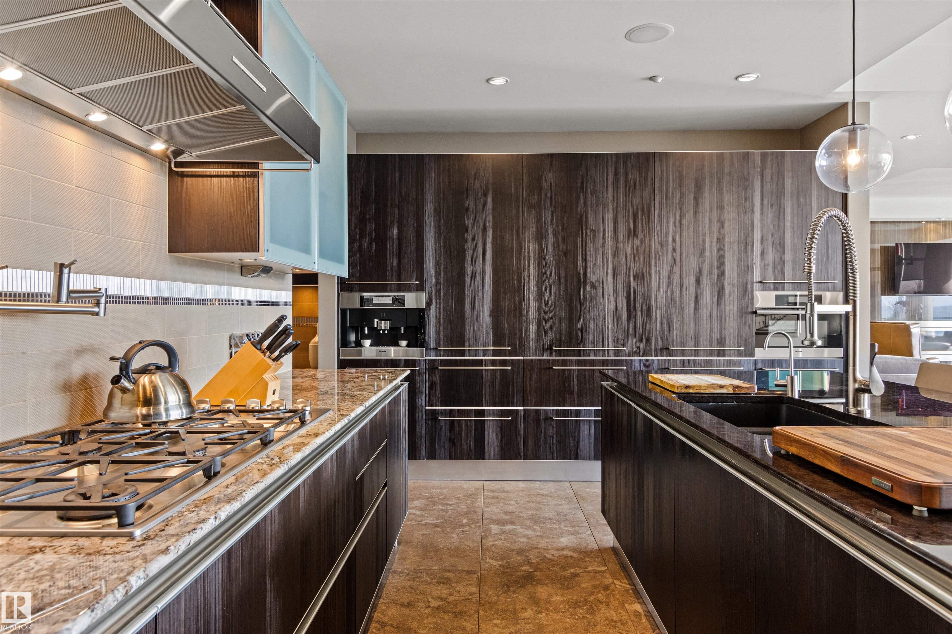 Photo 35 at 401 - 11930 100 Avenue NW, Wîhkwêntôwin, Edmonton