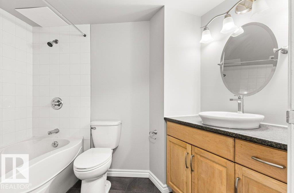Photo 30 at 303 - 10045 117 Street NW, Wîhkwêntôwin, Edmonton