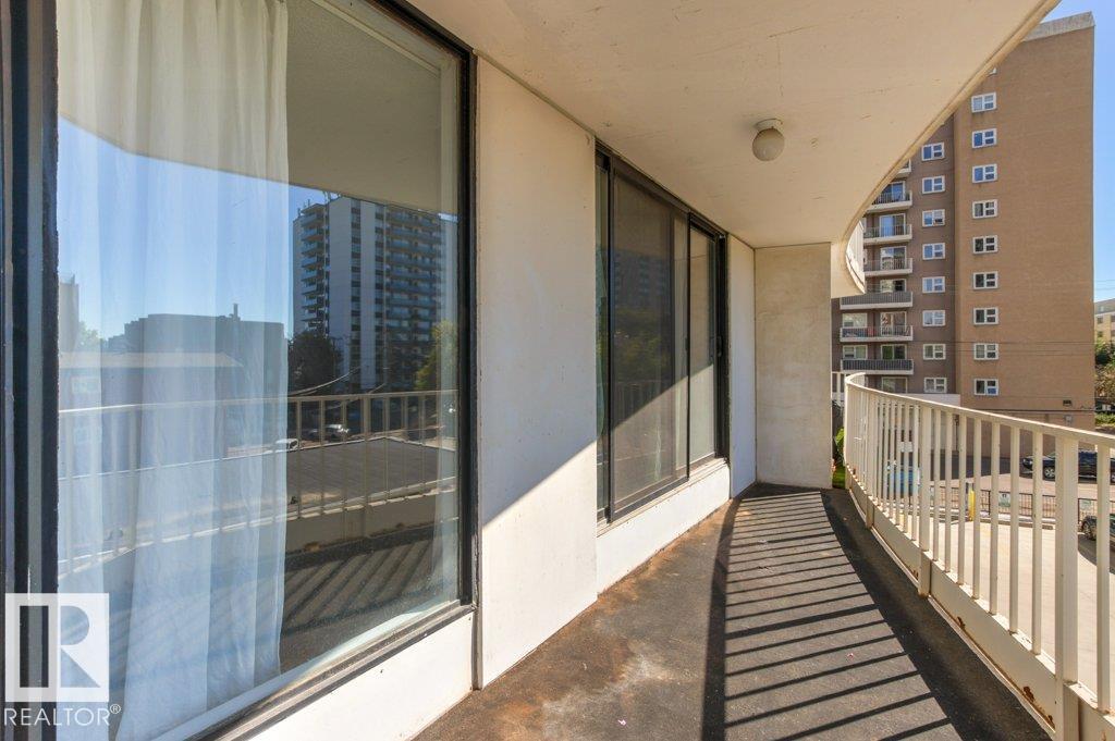 Photo 34 at 303 - 10045 117 Street NW, Wîhkwêntôwin, Edmonton