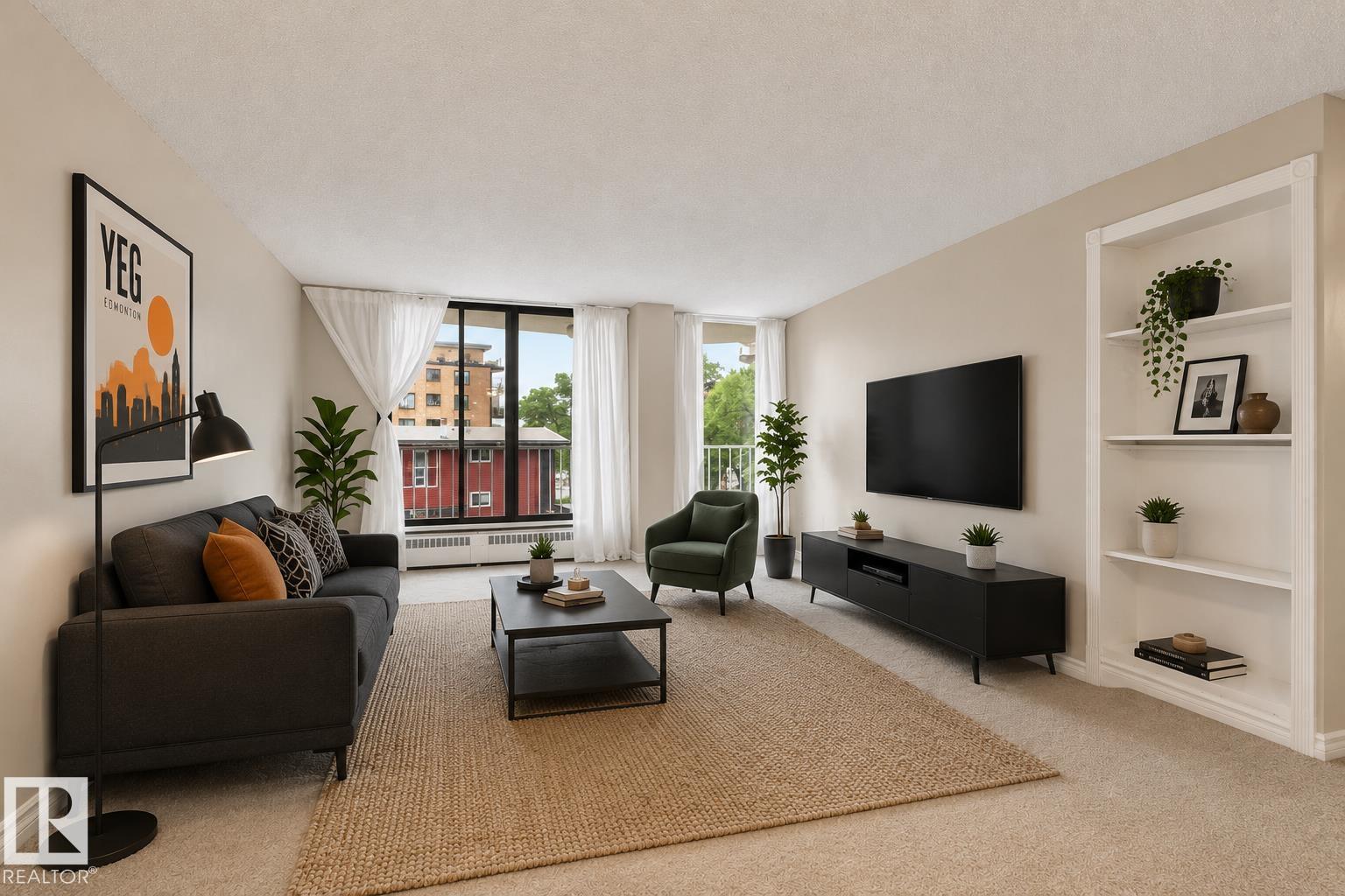 Photo 10 at 303 - 10045 117 Street NW, Wîhkwêntôwin, Edmonton