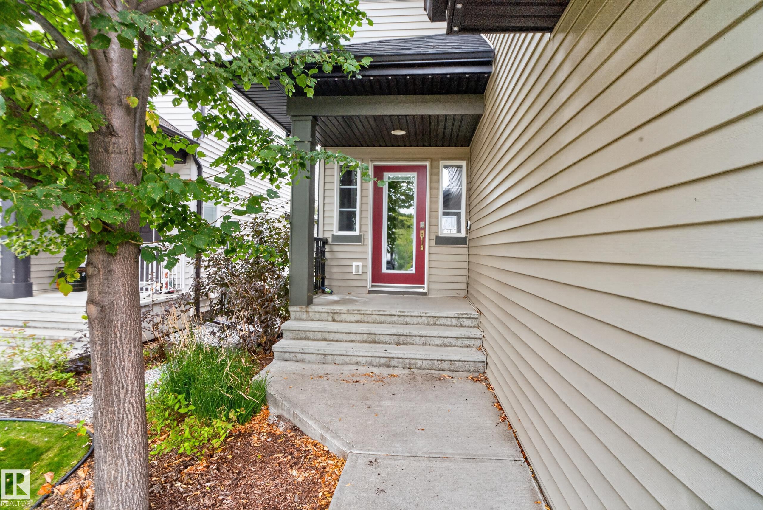 Listing photo thumbnail