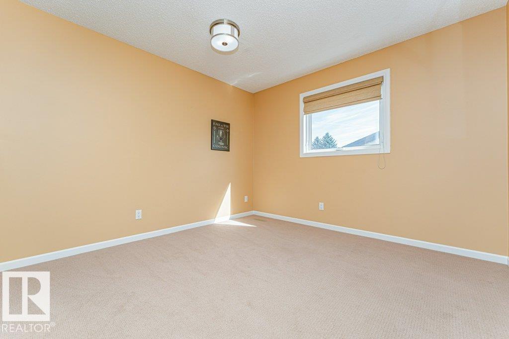 Photo 21 at 10439 14 Avenue NW, Bearspaw, Edmonton