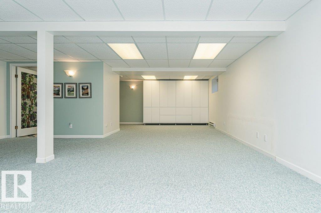 Photo 35 at 10439 14 Avenue NW, Bearspaw, Edmonton