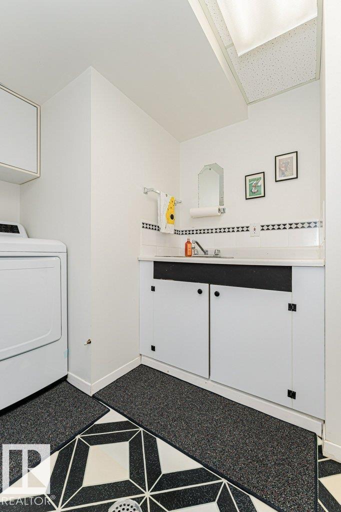 Photo 42 at 10439 14 Avenue NW, Bearspaw, Edmonton