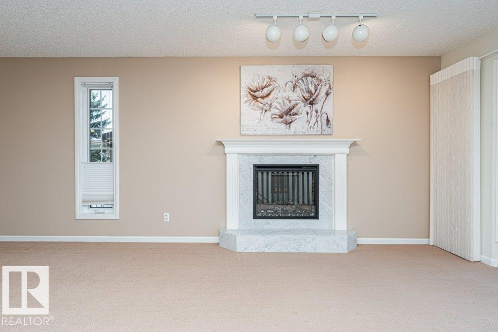 Photo 8 at 10439 14 Avenue NW, Bearspaw, Edmonton