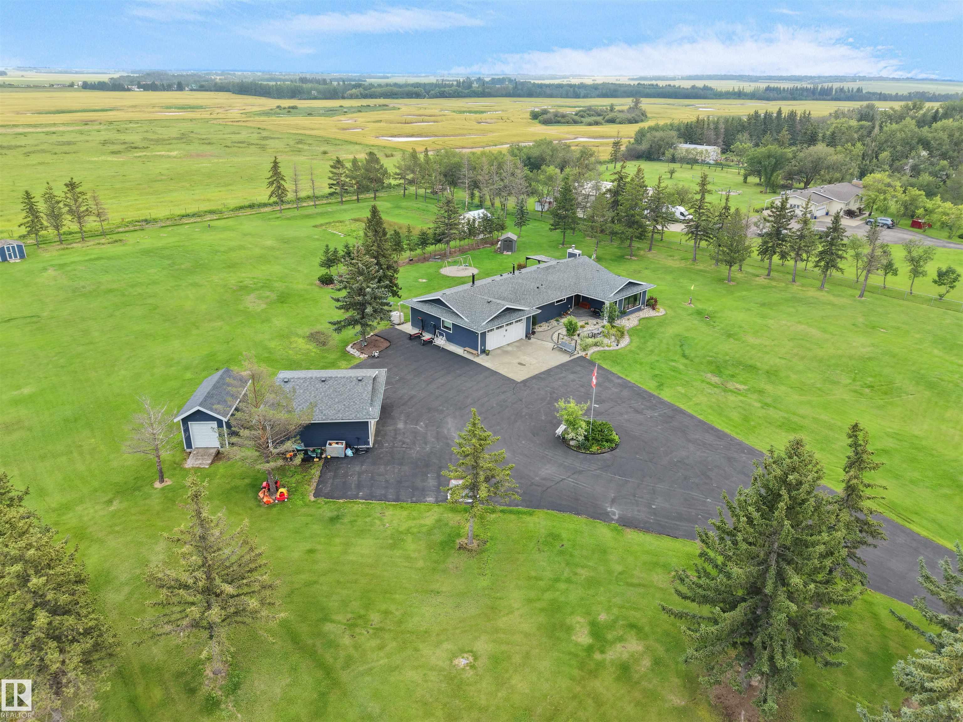 Photo 9 at 1150 50242 Rge Rd 244a, Brenda Vista, Rural Leduc County
