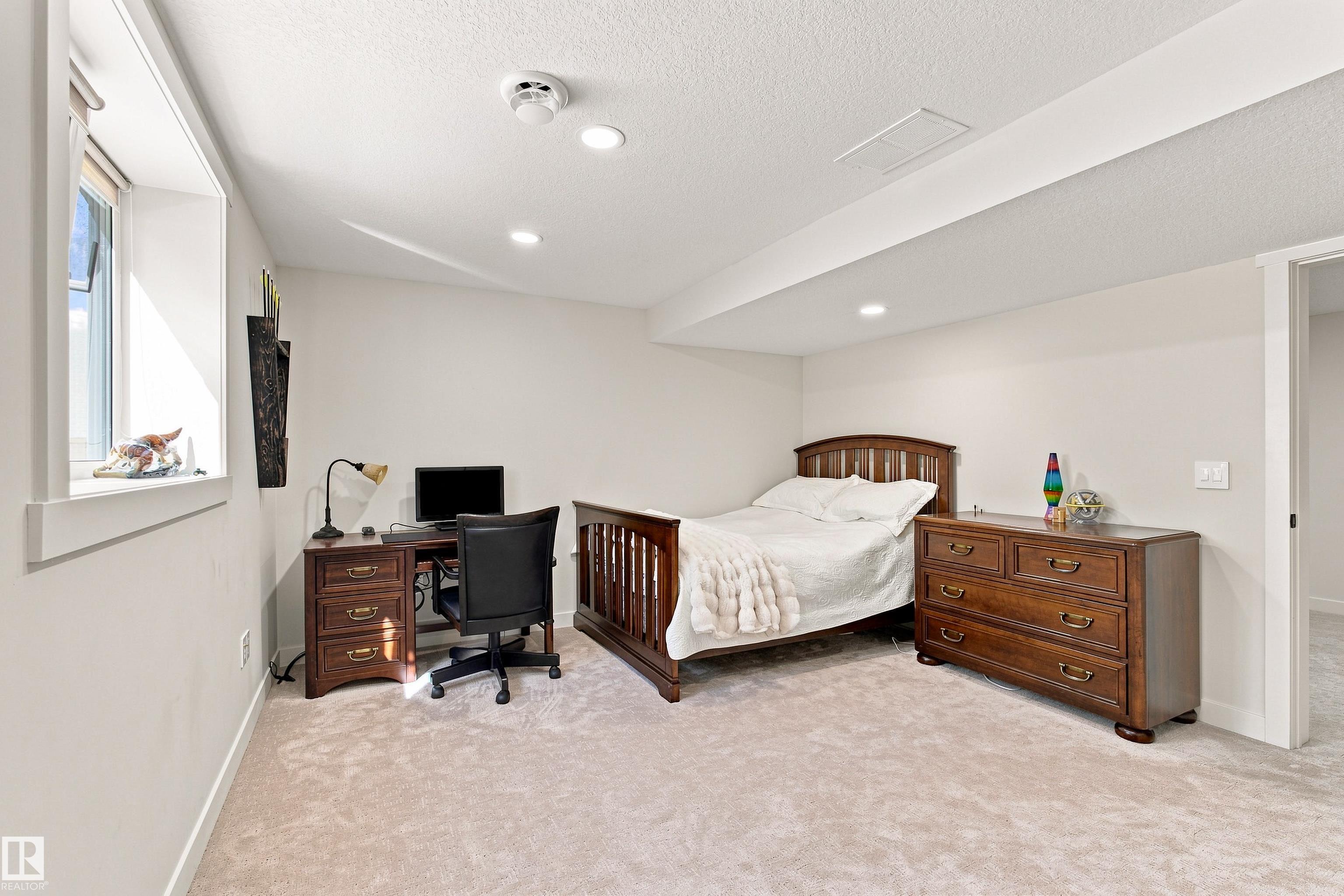 Photo 37 at 62 - 52145 Rge Road 225, Laurina Estates, Rural Strathcona County