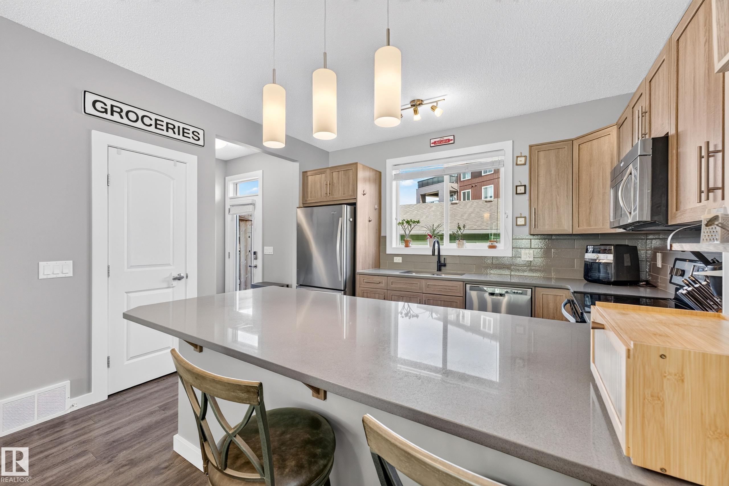 Photo 14 at 2821 Maple Way NW, Maple Crest, Edmonton