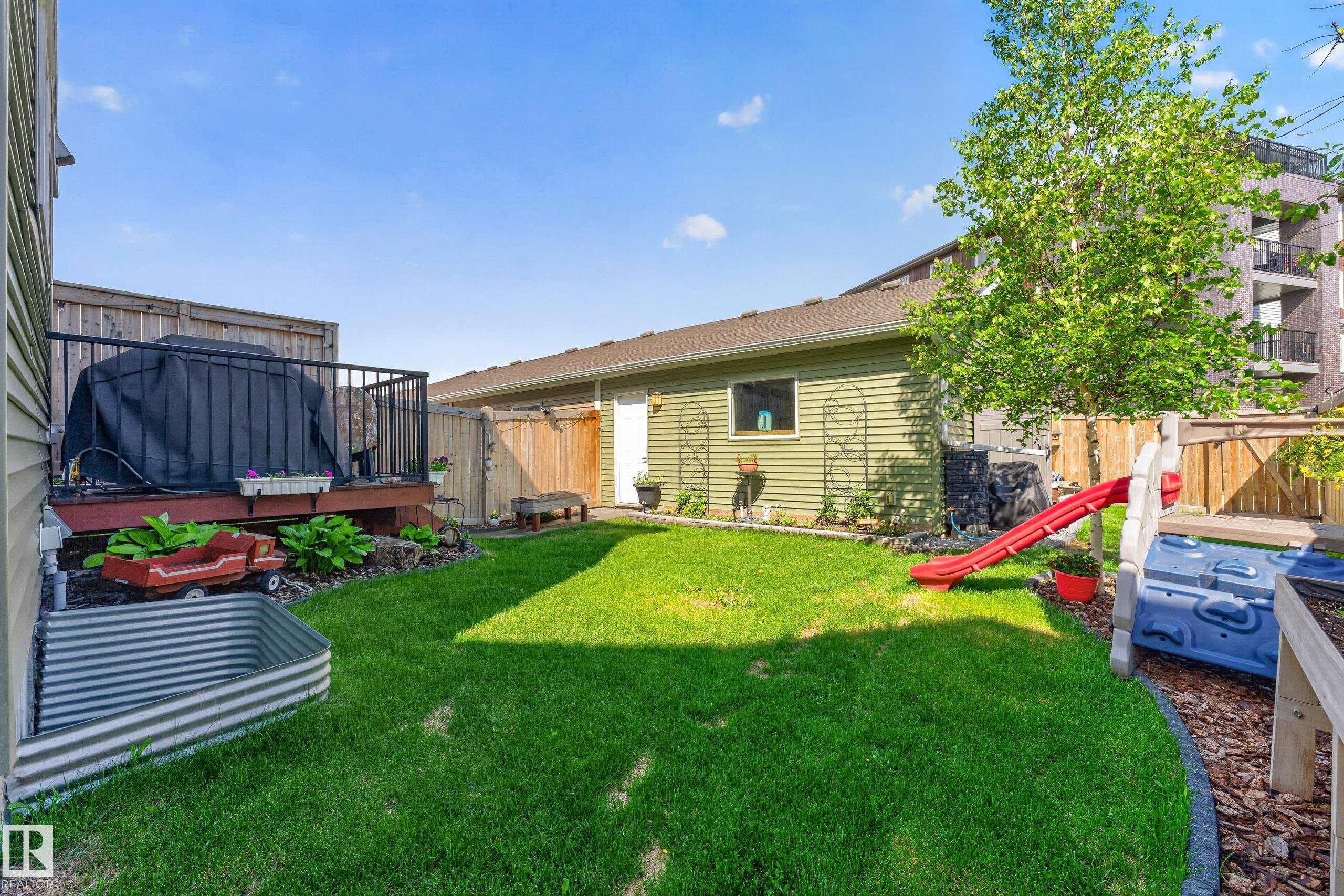 Photo 37 at 2821 Maple Way NW, Maple Crest, Edmonton