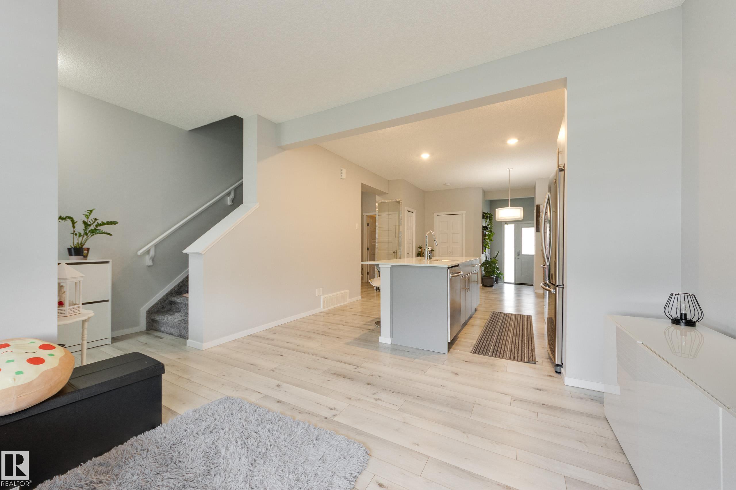Photo 12 at 5 - 6004 Rosenthal Way NW, Rosenthal, Edmonton