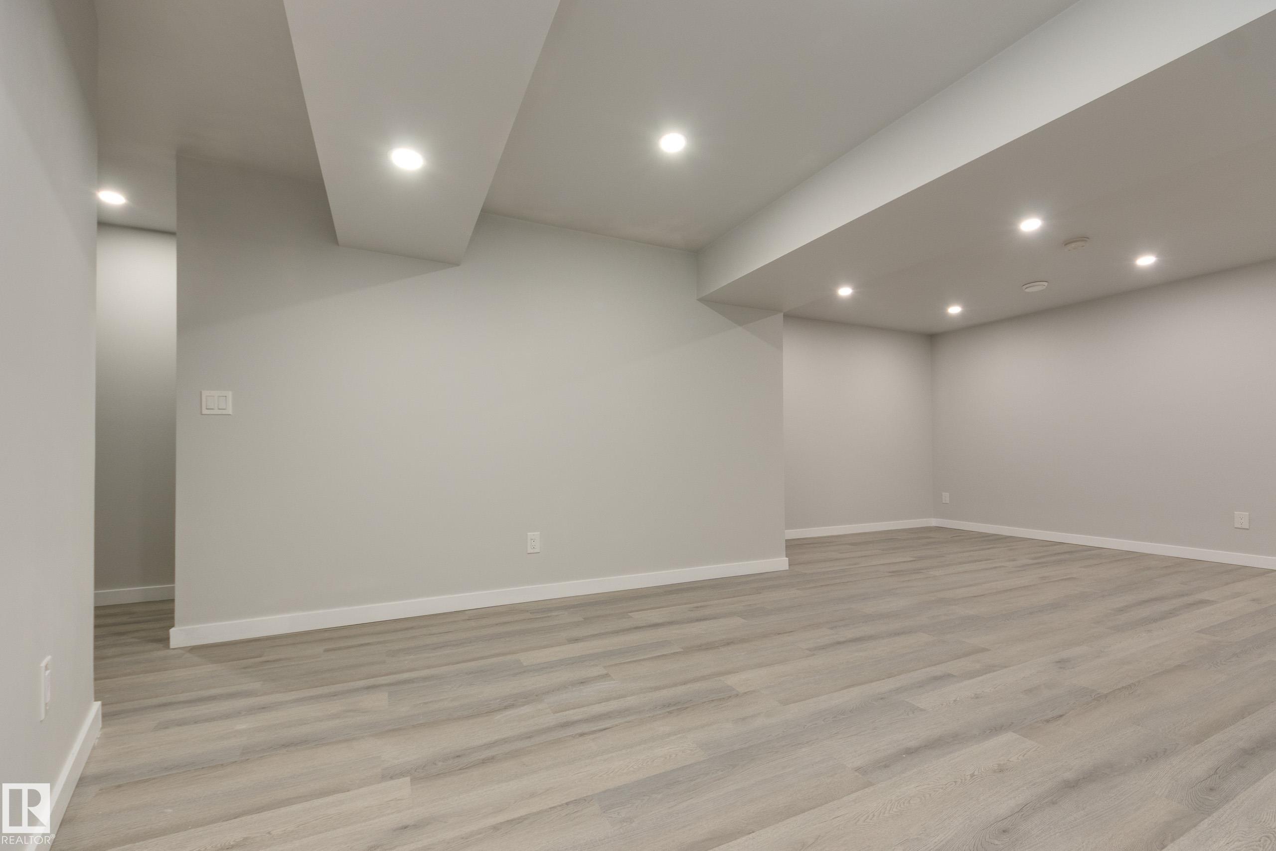 Photo 31 at 5 - 6004 Rosenthal Way NW, Rosenthal, Edmonton