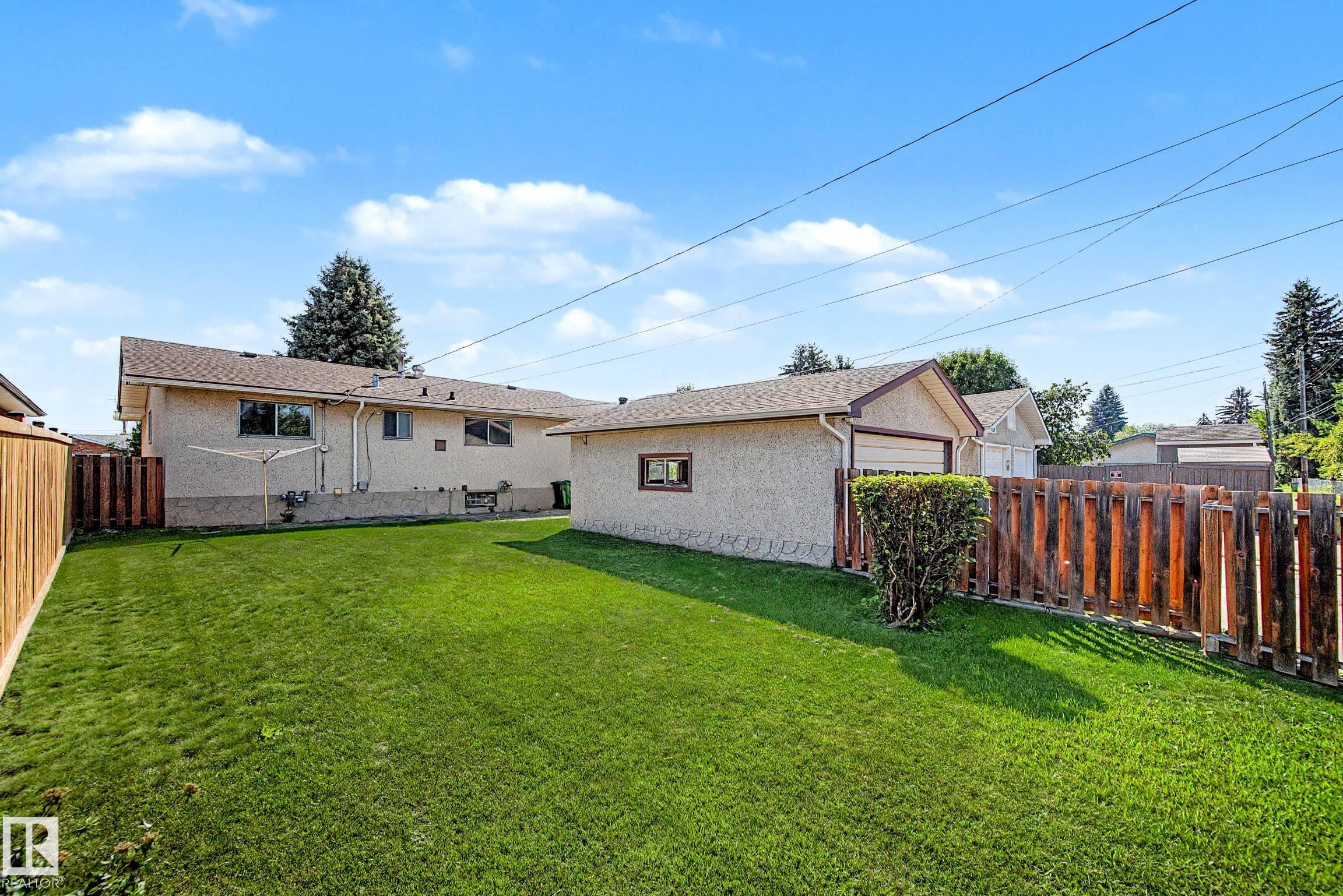 Photo 40 at 6720 95 Avenue NW, Ottewell, Edmonton