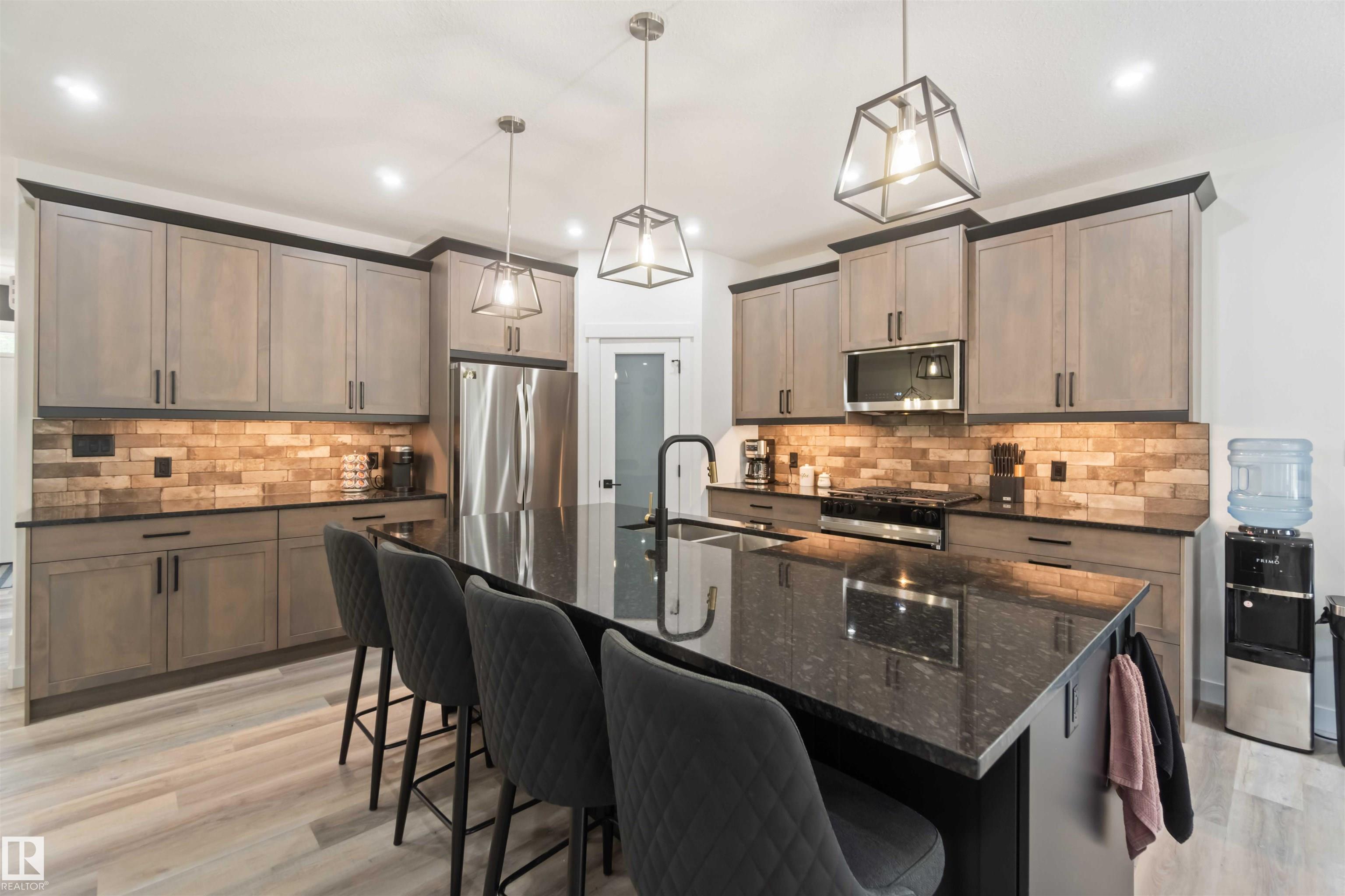 Photo 16 at 9 - 53417 Range Road 14, Hycrest Place II, Rural Parkland County