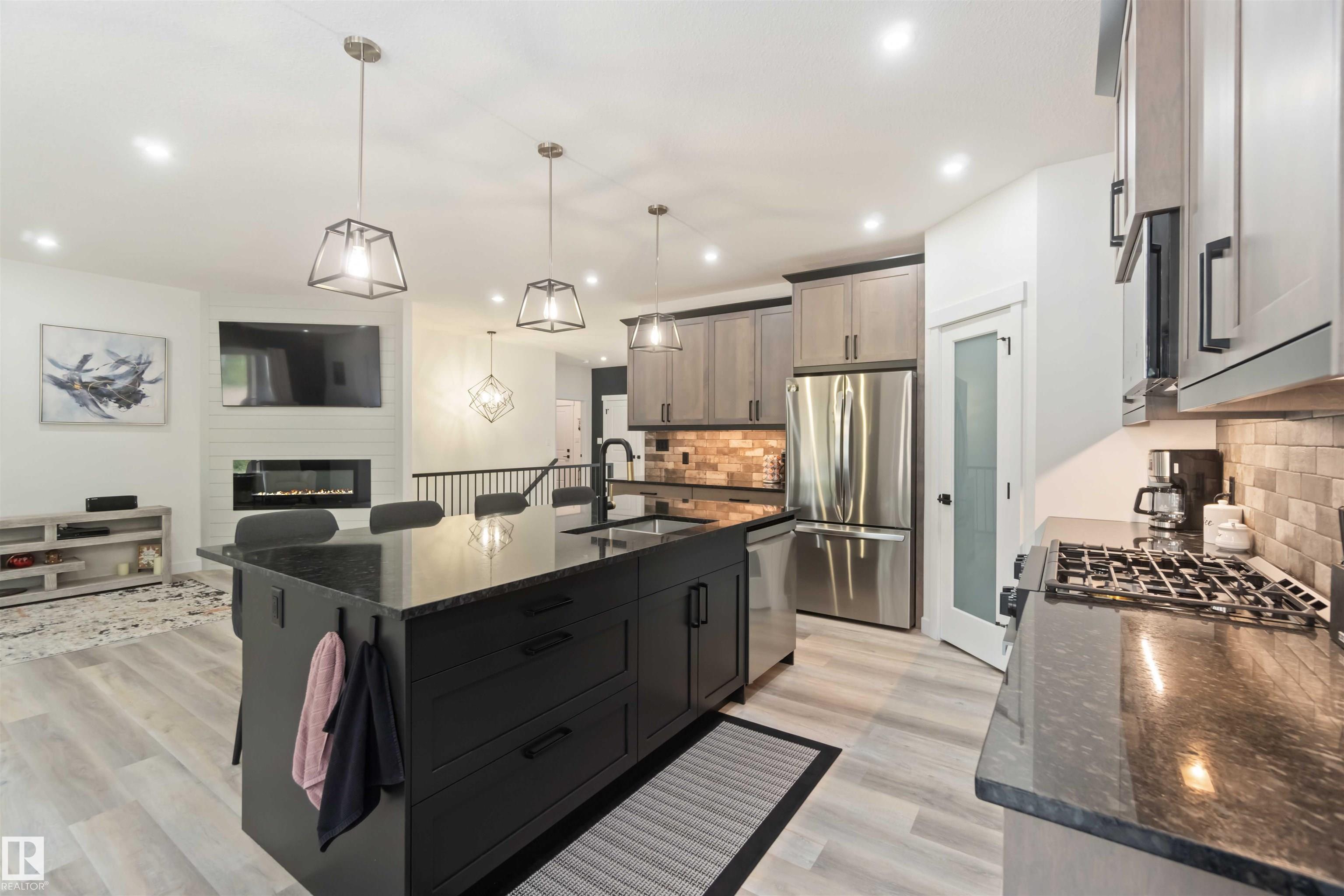 Photo 19 at 9 - 53417 Range Road 14, Hycrest Place II, Rural Parkland County