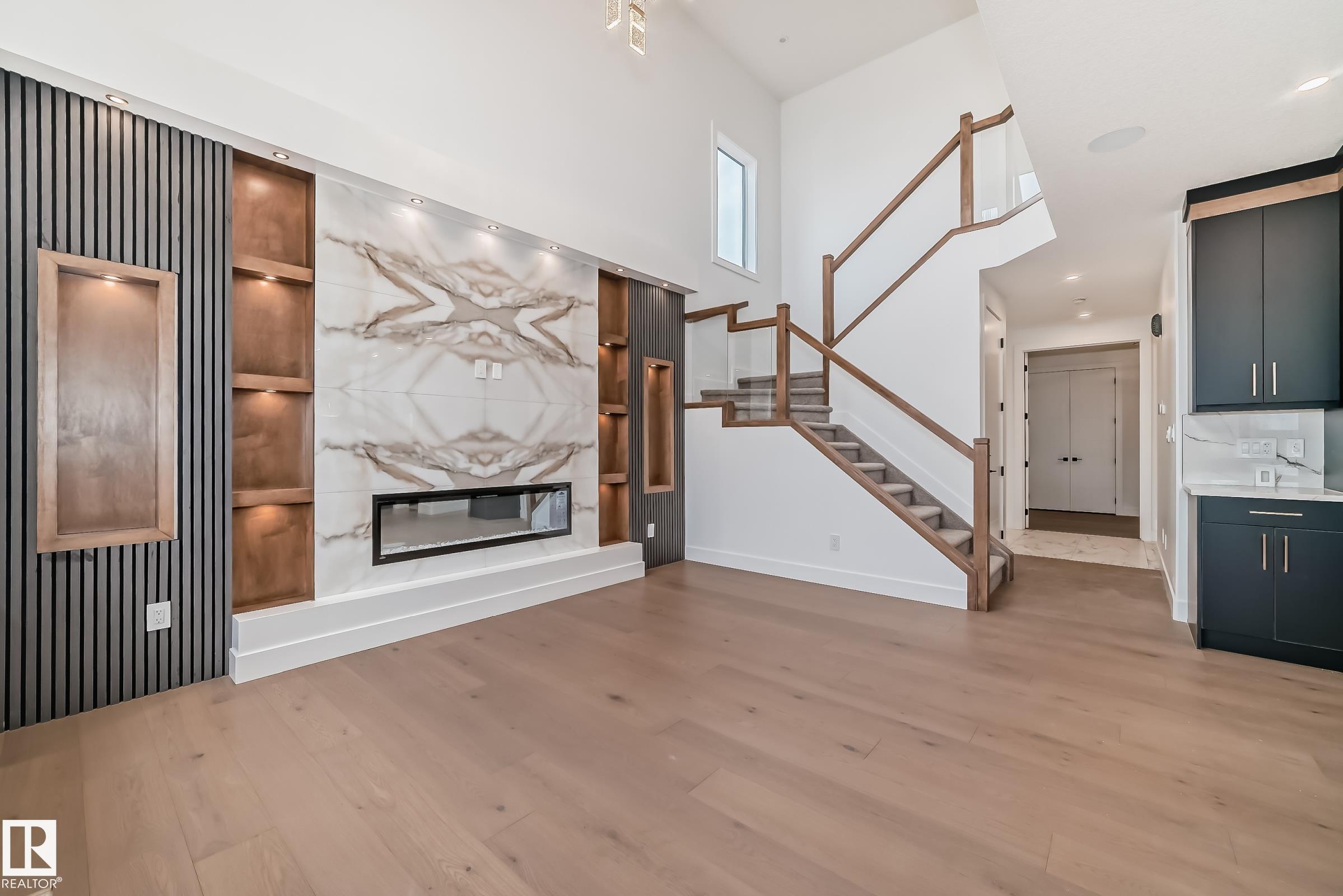 Photo 9 at 8418 223 A Street NW, Rosenthal, Edmonton