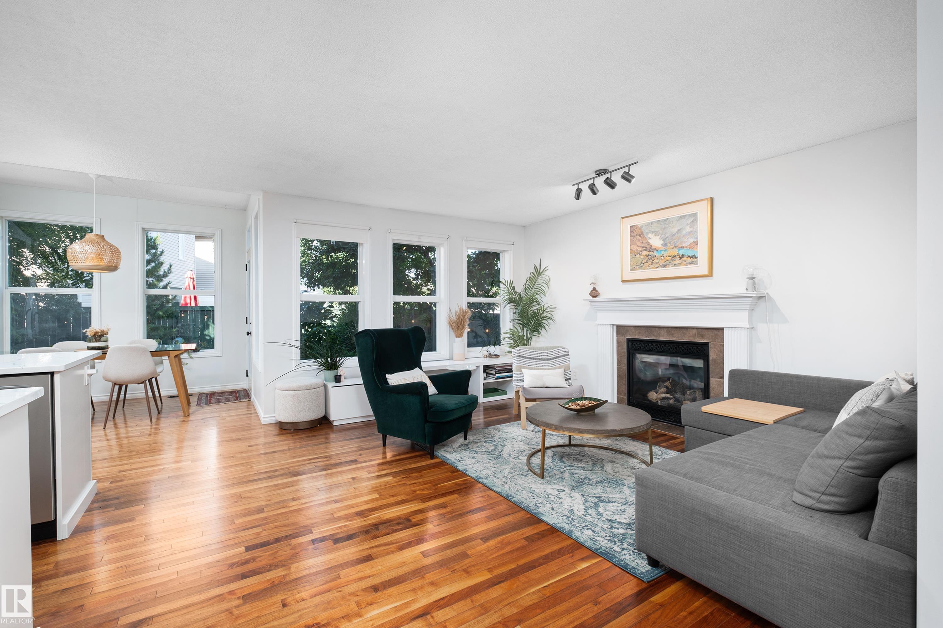 1128 114 Street SW, Rutherford, Edmonton