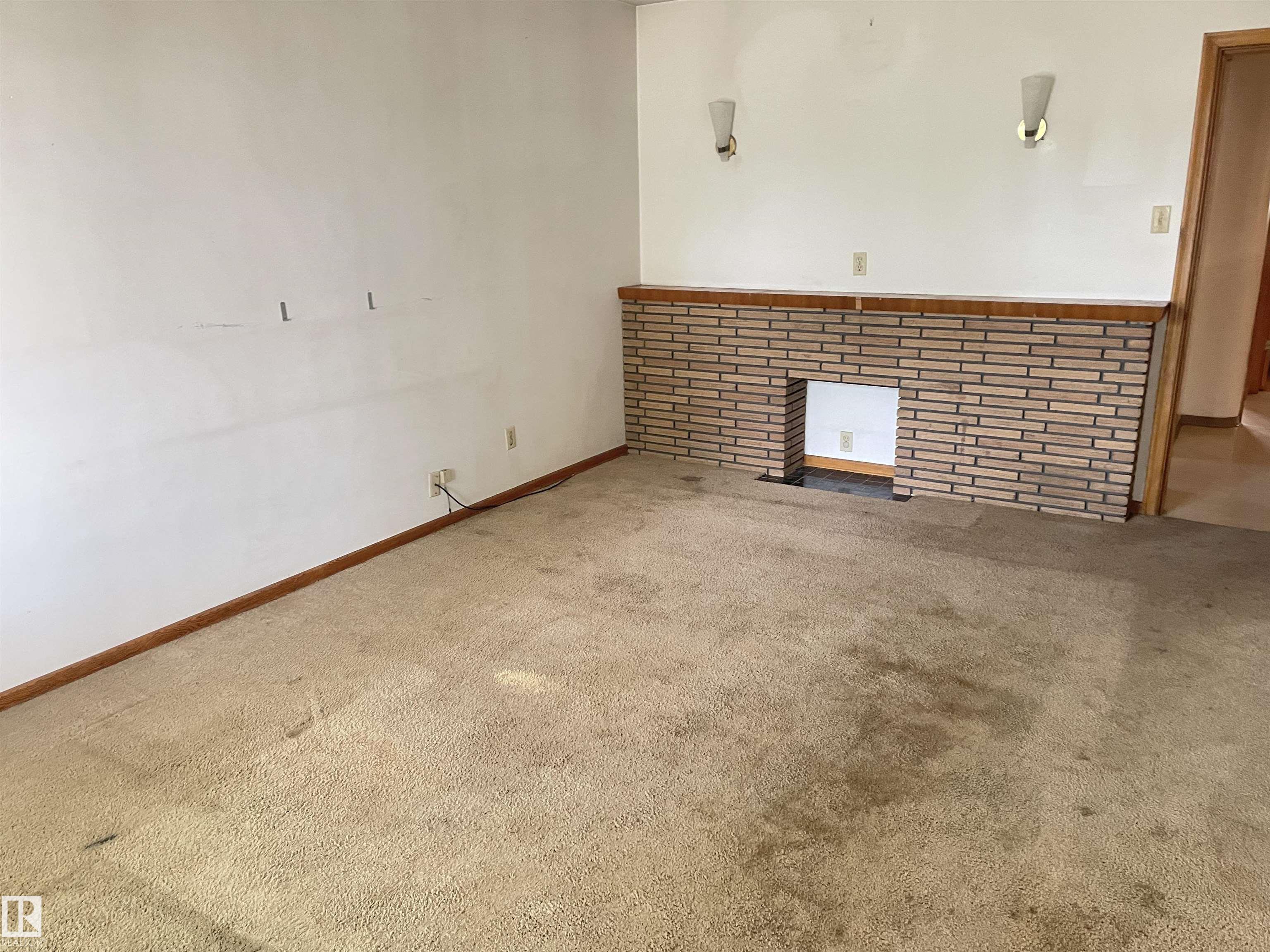 8759 81 Avenue NW, King Edward Park, Edmonton