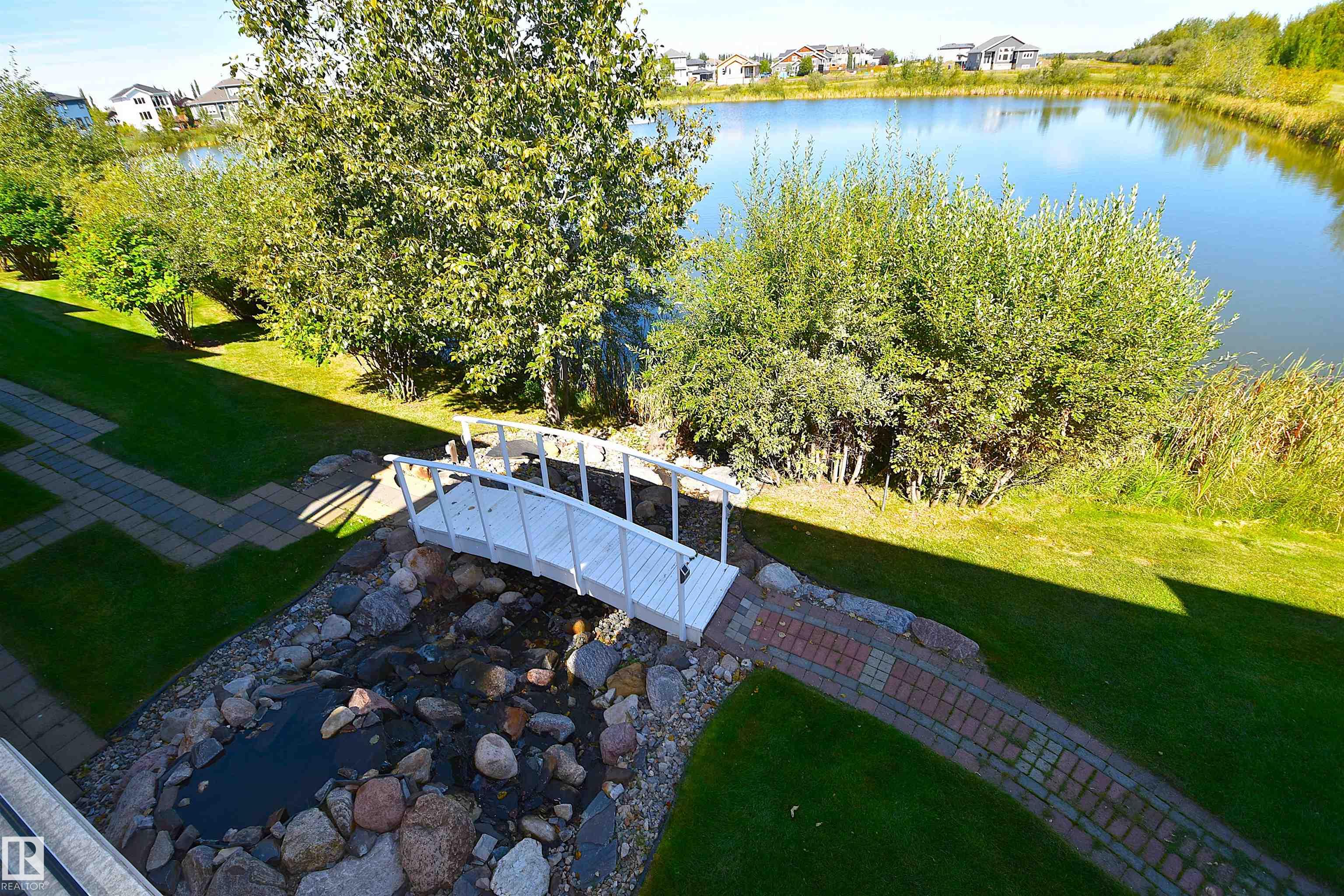 Photo 13 at 10 - 10500 103 Avenue, Morinville