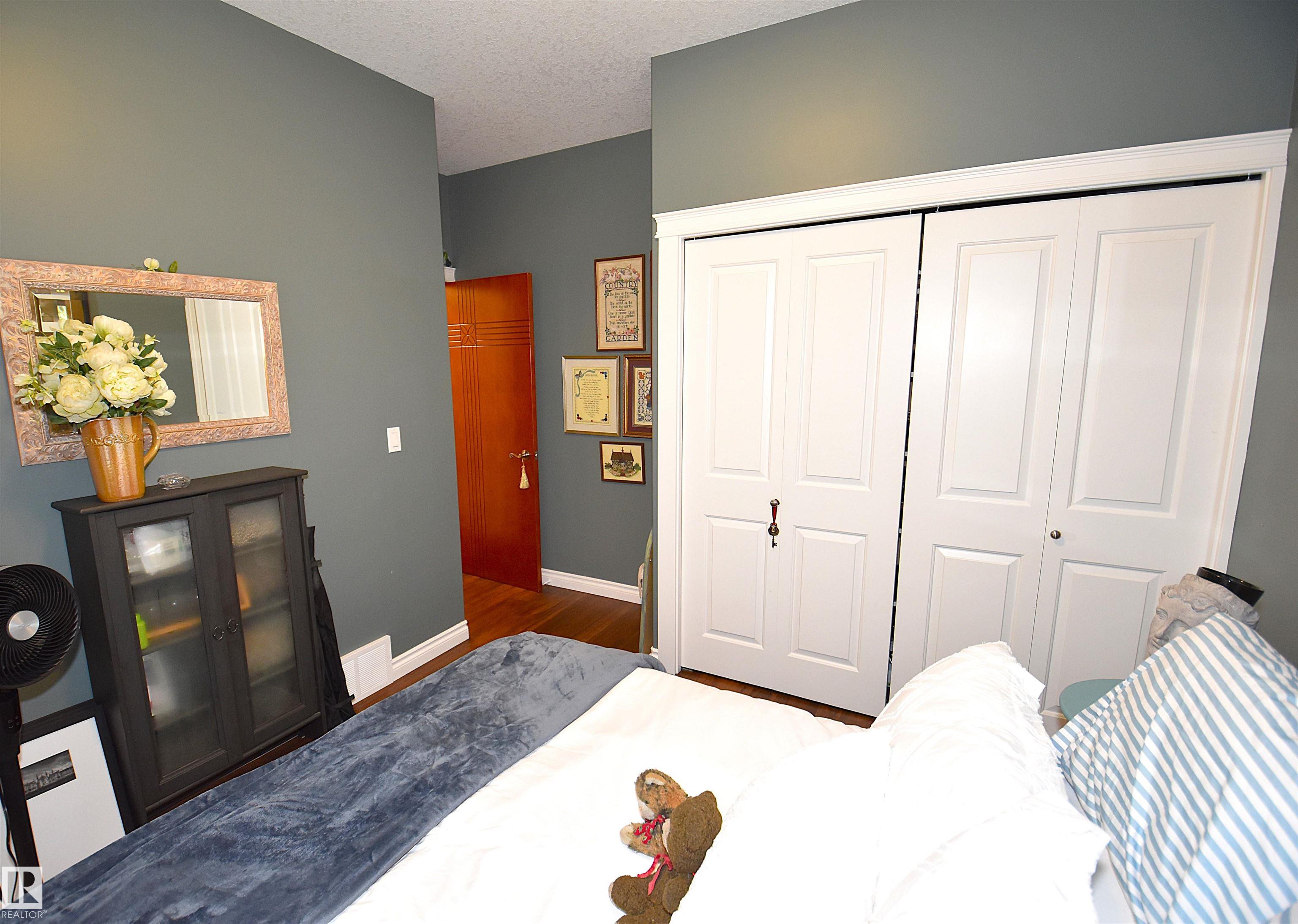 Photo 29 at 10 - 10500 103 Avenue, Morinville