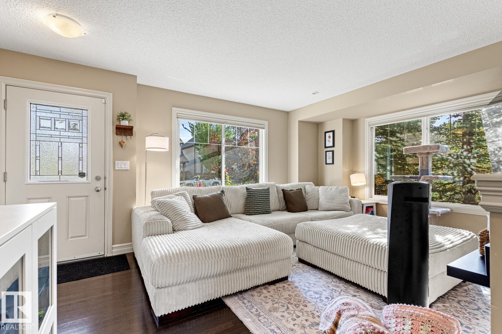 Photo 15 at 5319 3 Avenue SW, Charlesworth, Edmonton