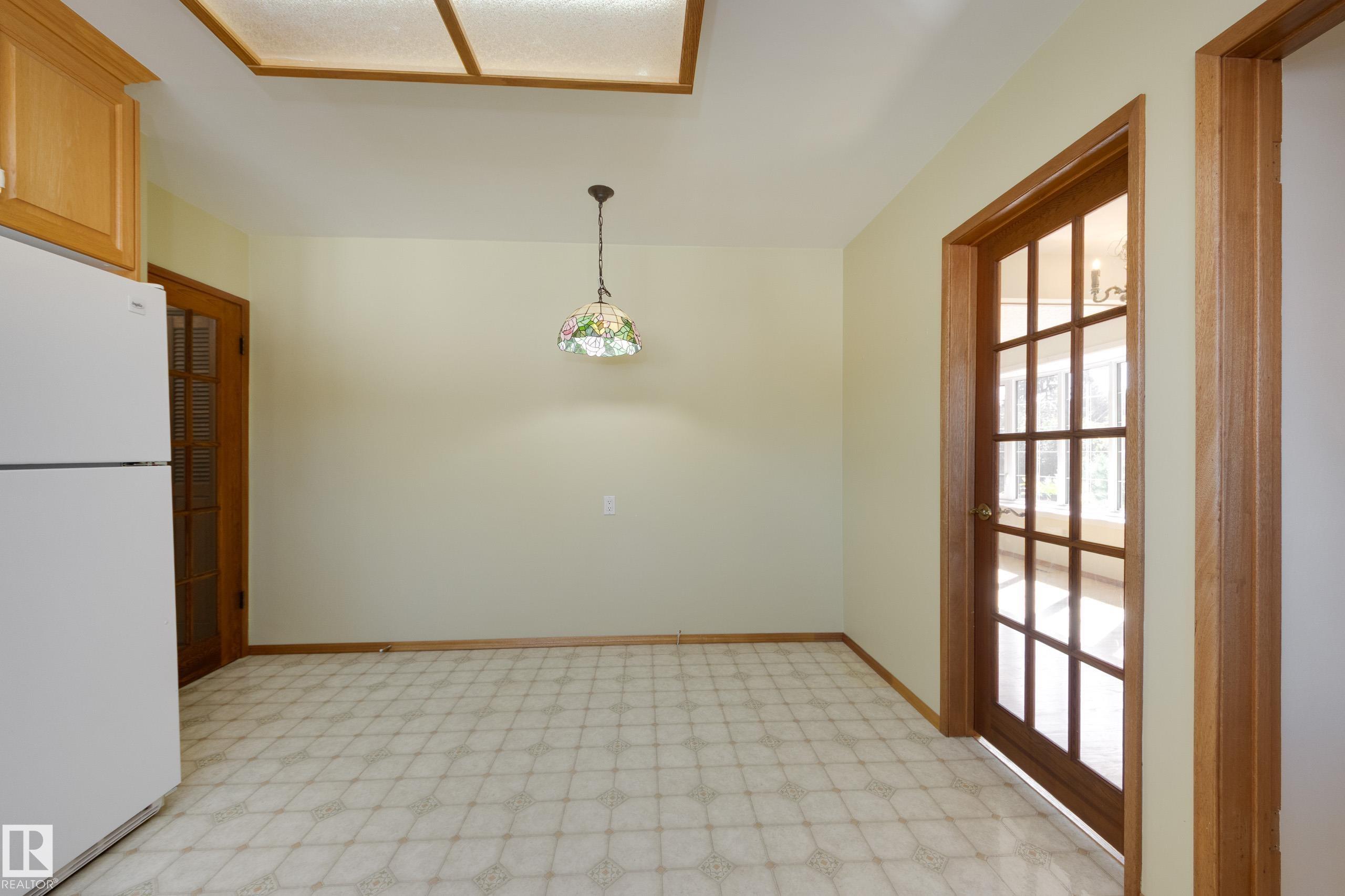 Photo 11 at 4820 109 Avenue NW, Capilano, Edmonton