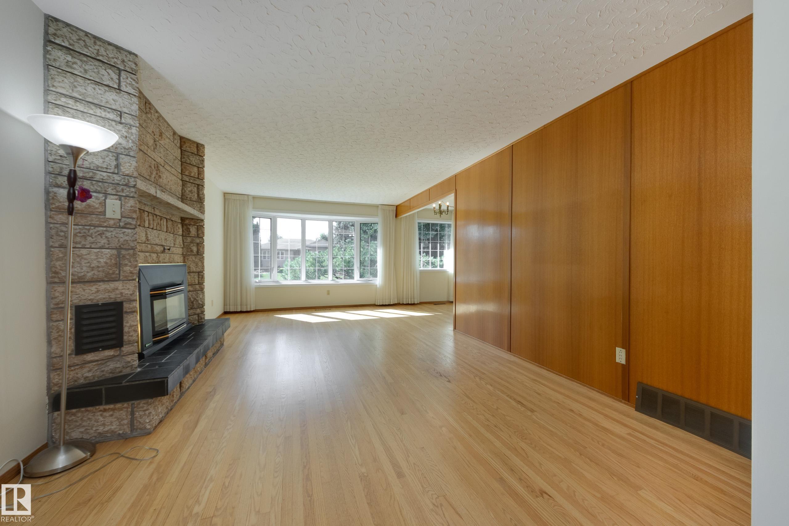 4820 109 Avenue NW, Capilano, Edmonton