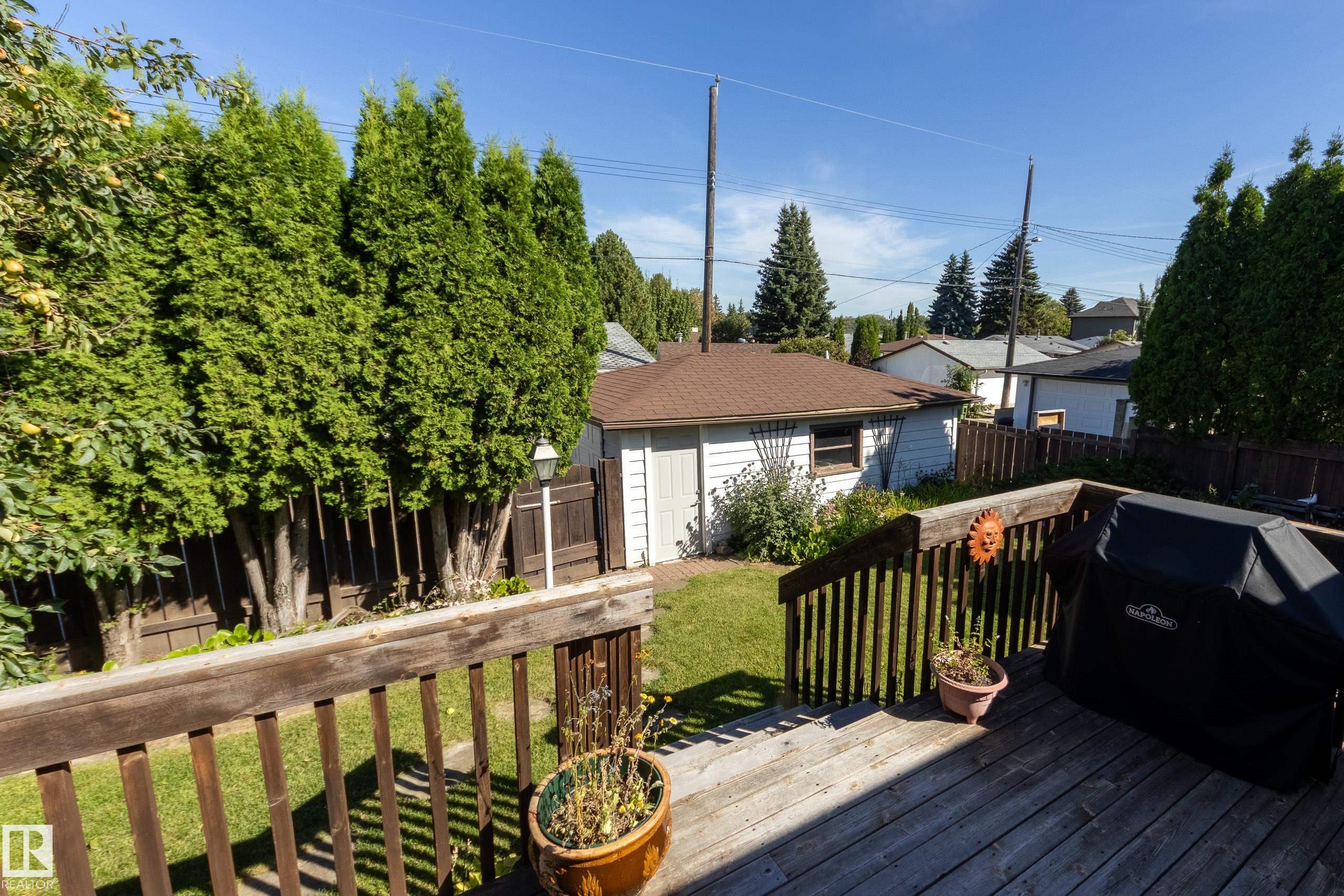 Photo 32 at 4820 109 Avenue NW, Capilano, Edmonton