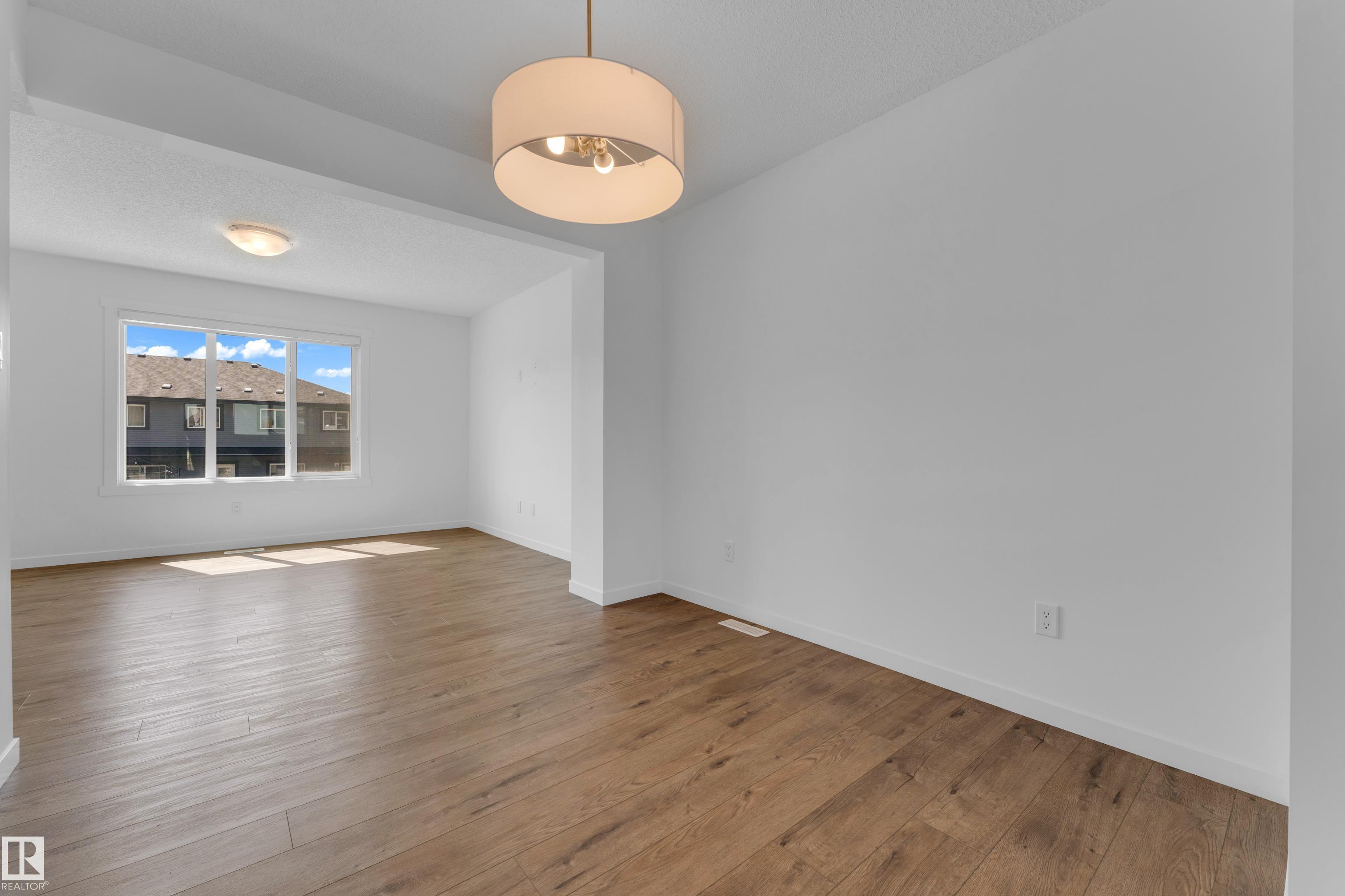 Photo 16 at 22711 84 Avenue NW, Rosenthal, Edmonton