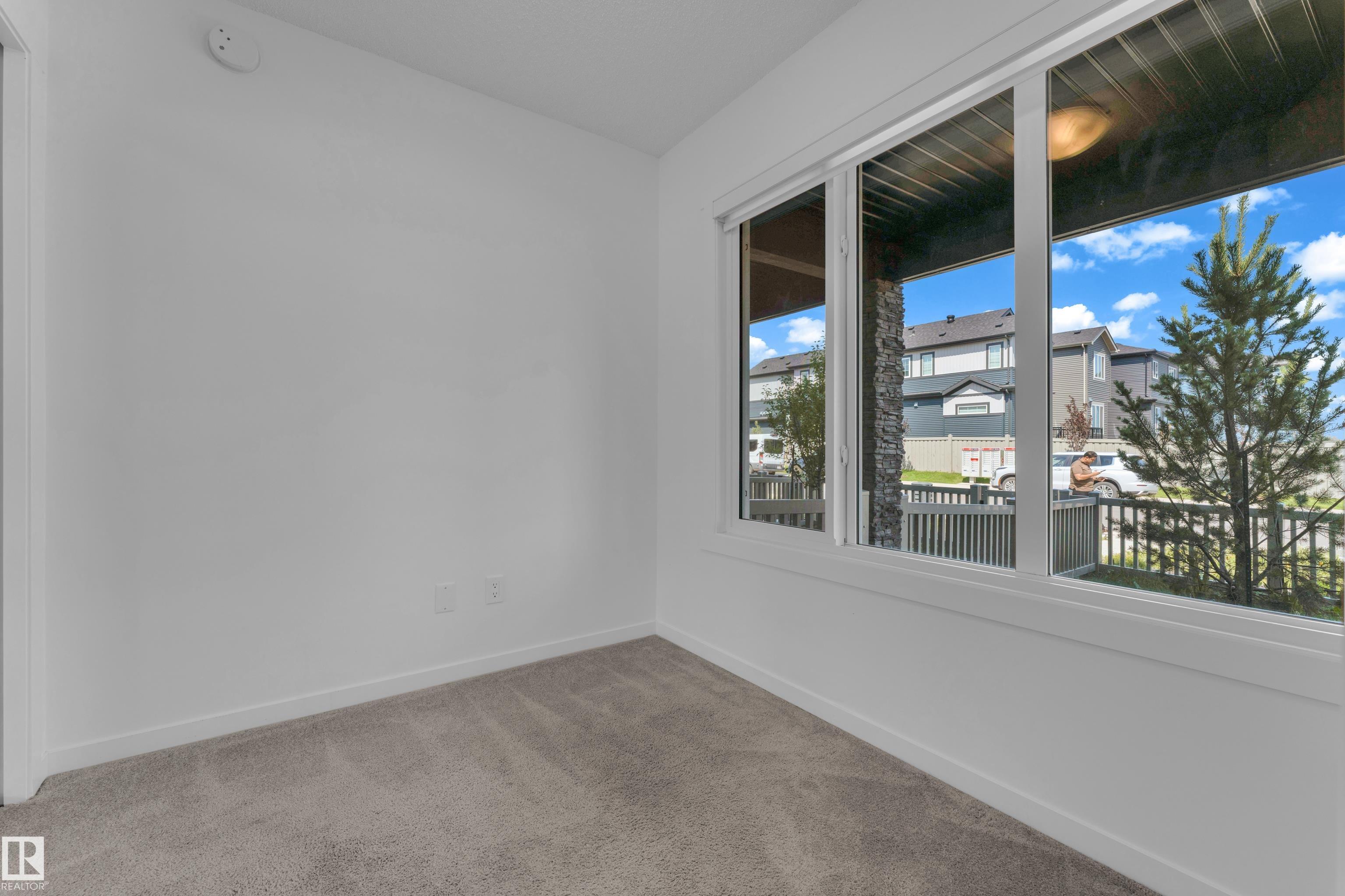 Photo 7 at 22711 84 Avenue NW, Rosenthal, Edmonton