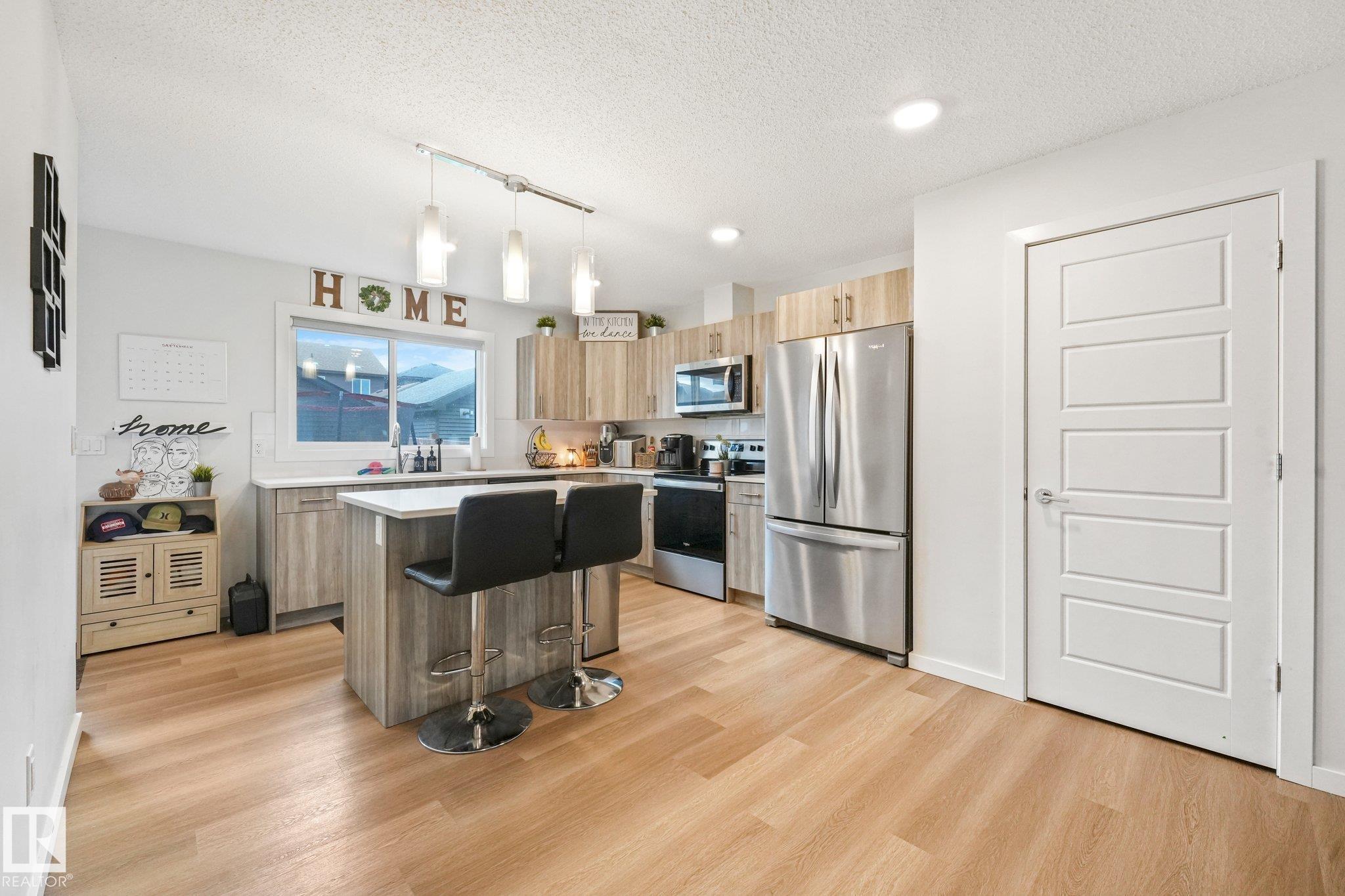 Photo 11 at 1710 Graydon Hill Link SW, Graydon Hill, Edmonton
