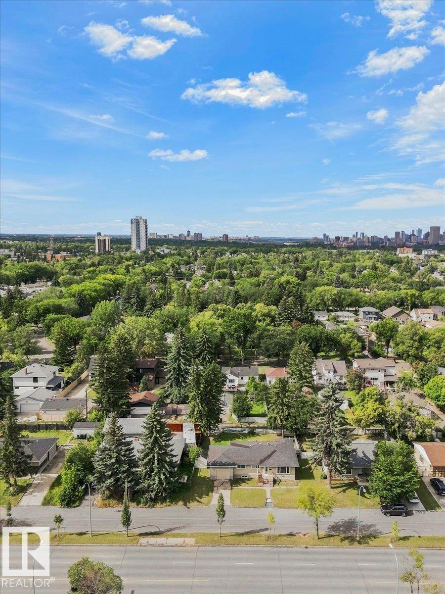 Photo 12 at 9228 75 Street NW, Holyrood, Edmonton