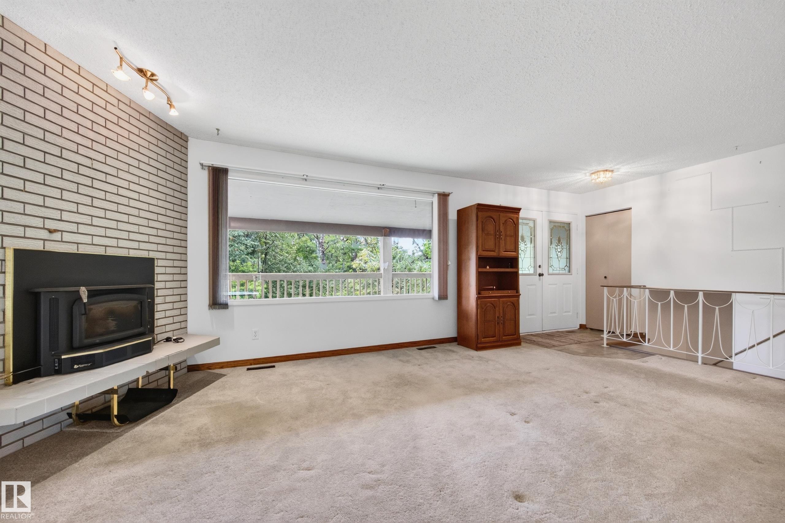 Photo 6 at 206 - 52063 Rge Road 225, Springhill Park, Rural Strathcona County
