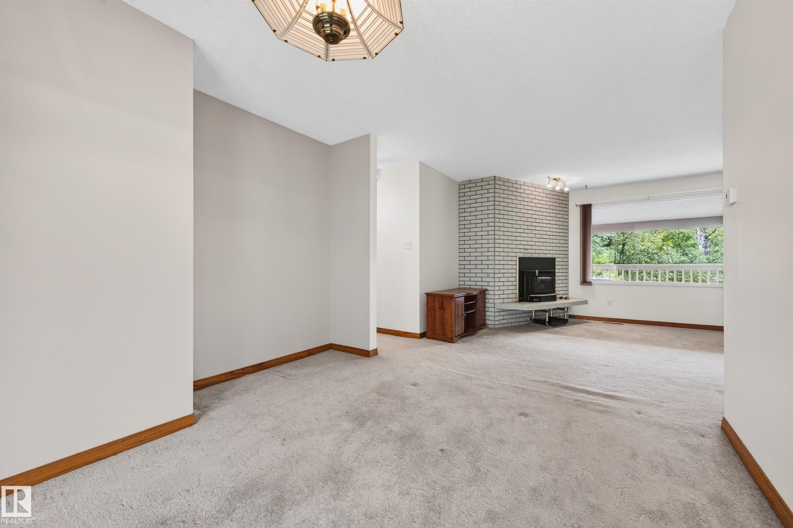 Photo 9 at 206 - 52063 Rge Road 225, Springhill Park, Rural Strathcona County
