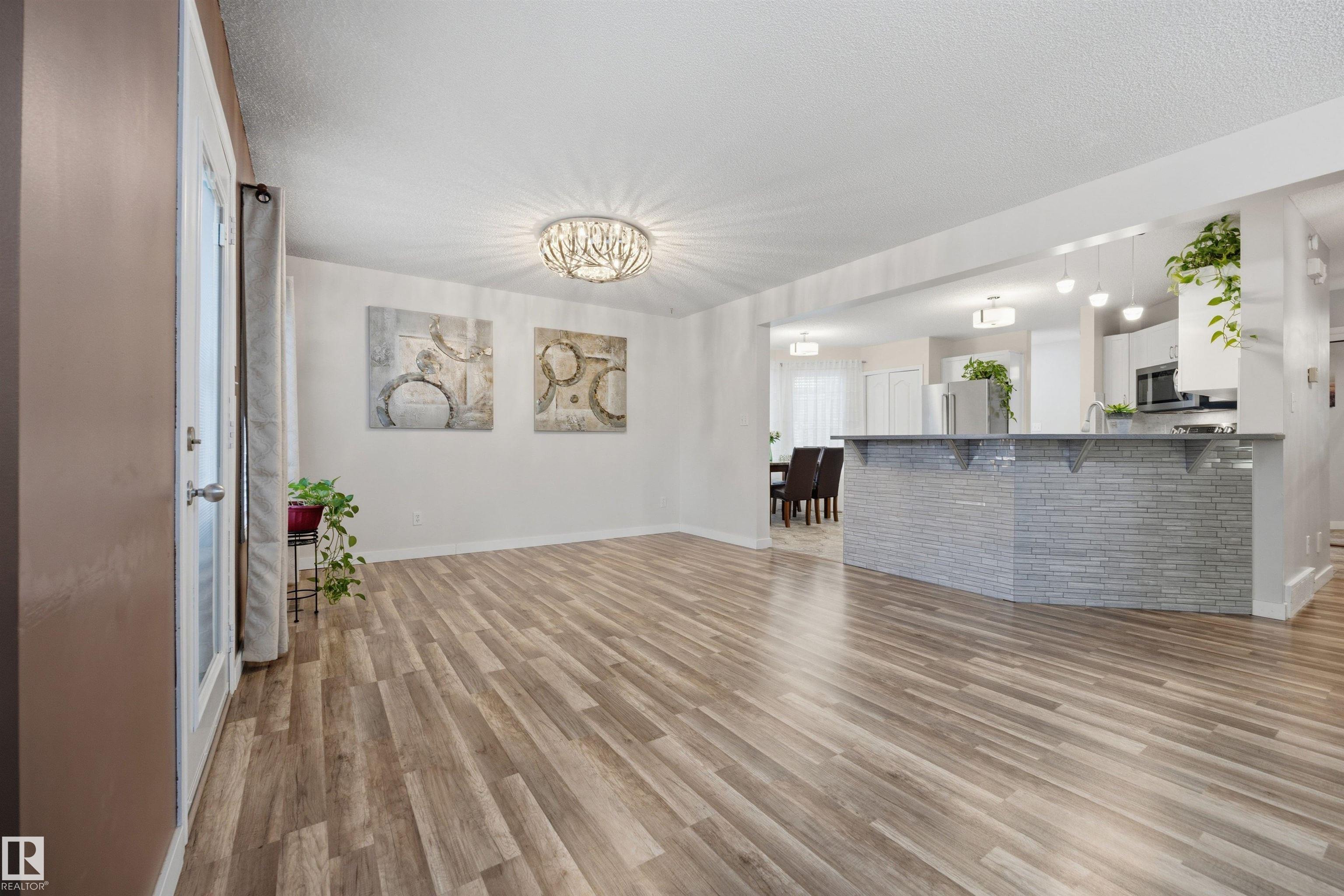 Photo 20 at 6910 158a Avenue NW, Ozerna, Edmonton