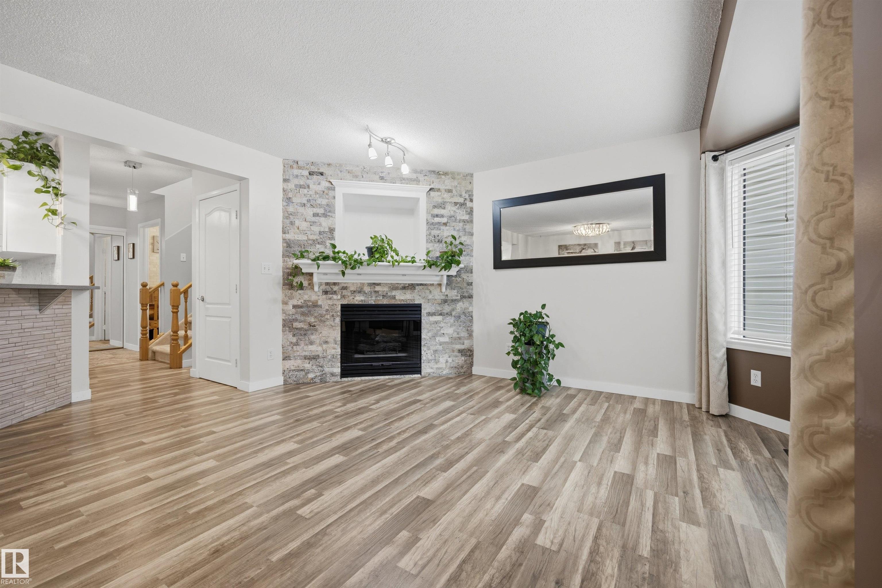Photo 24 at 6910 158a Avenue NW, Ozerna, Edmonton