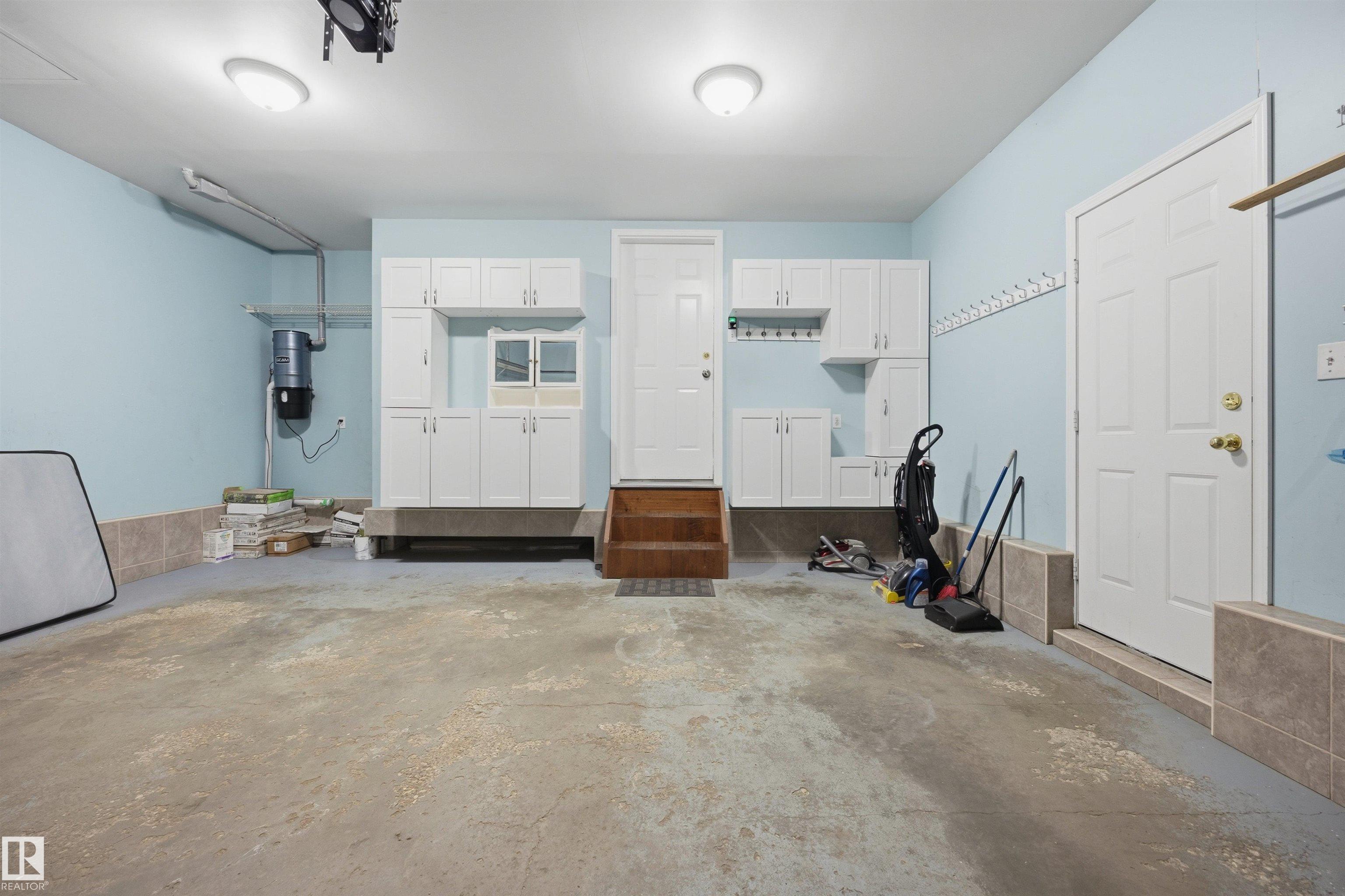 Photo 44 at 6910 158a Avenue NW, Ozerna, Edmonton