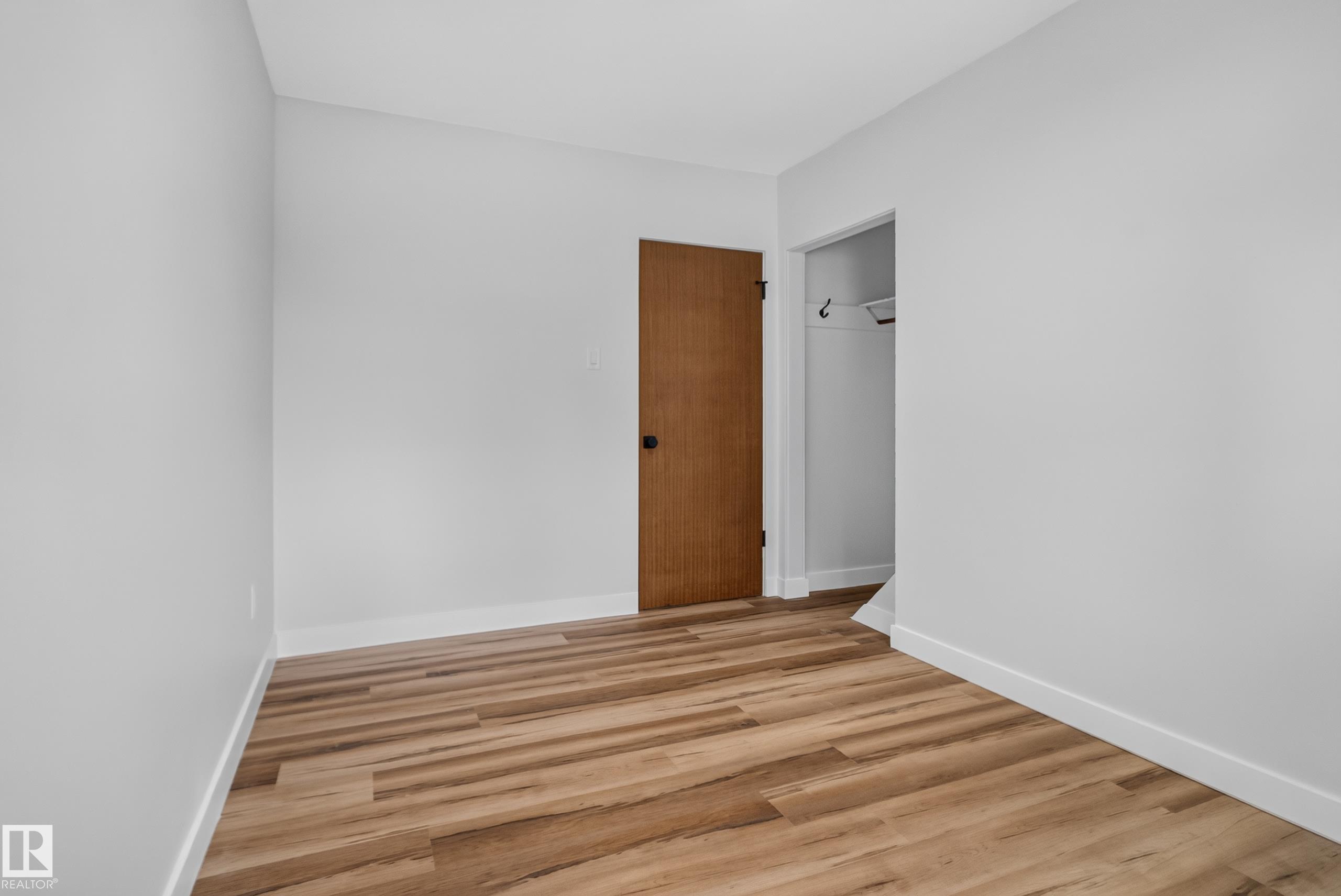 Photo 37 at 10739 52 Street NW, Capilano, Edmonton