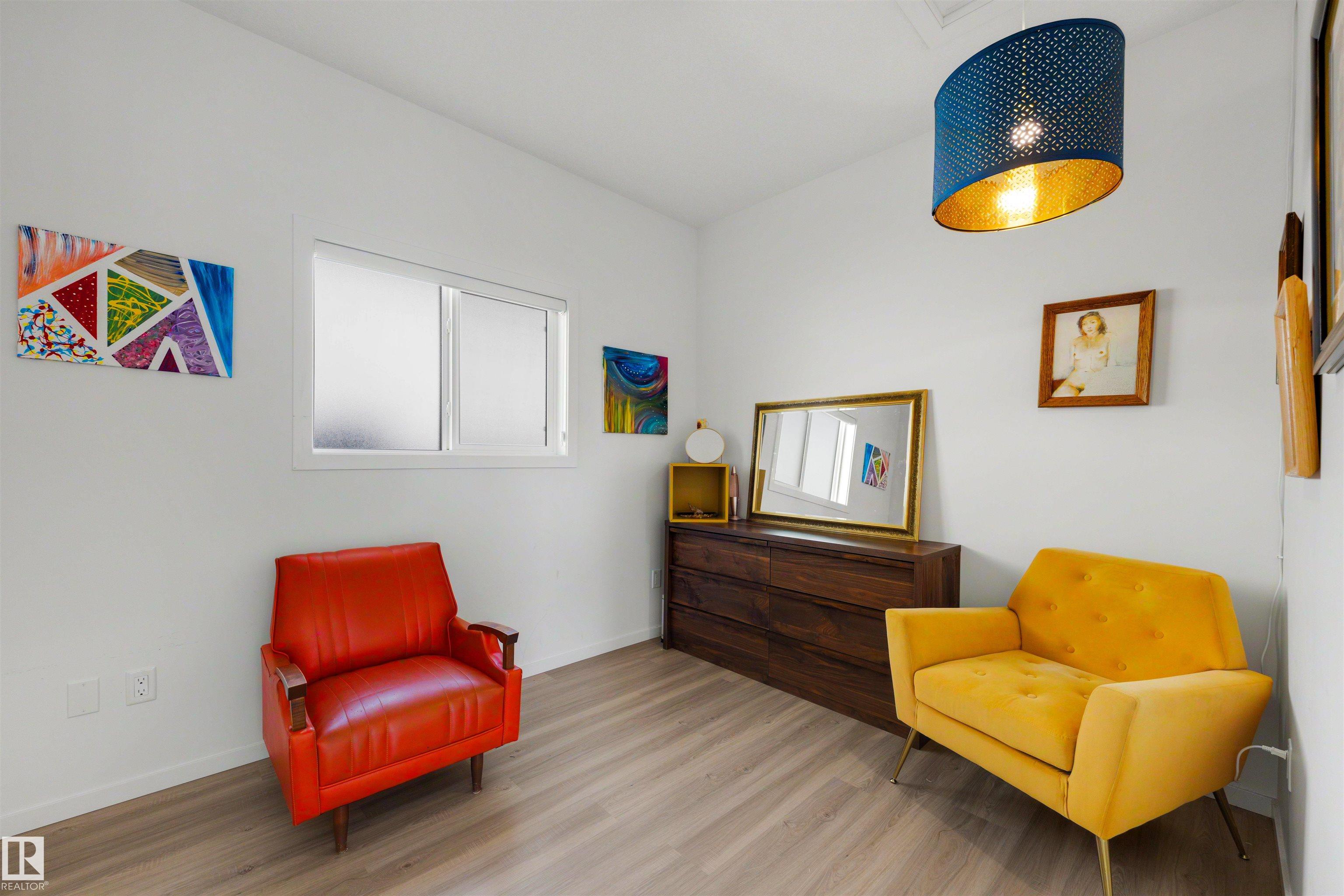 Photo 20 at 11215 87 Street NW, Parkdale, Edmonton